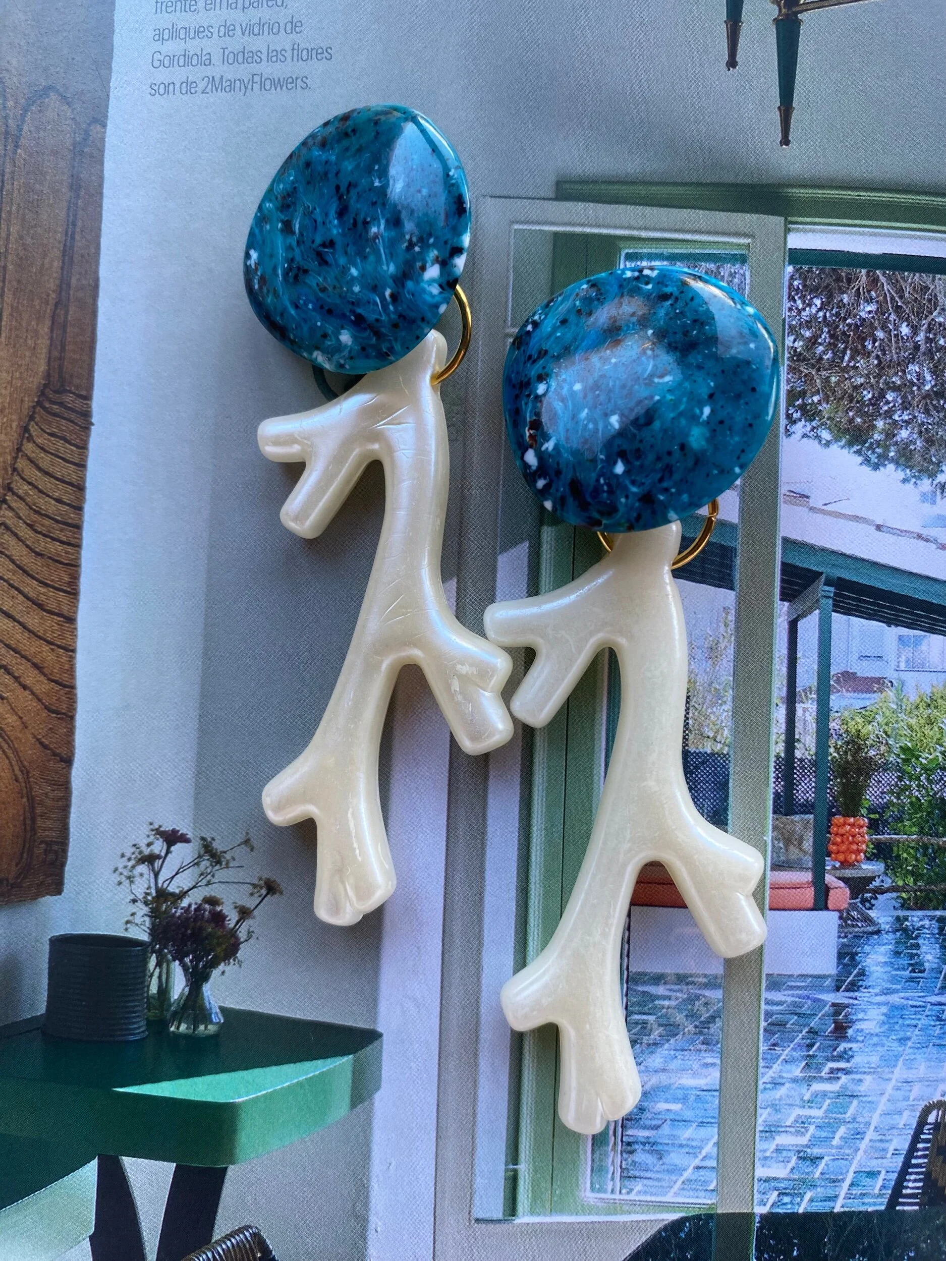 6B996D8C-5722-449B-8717-25D8F032AC98