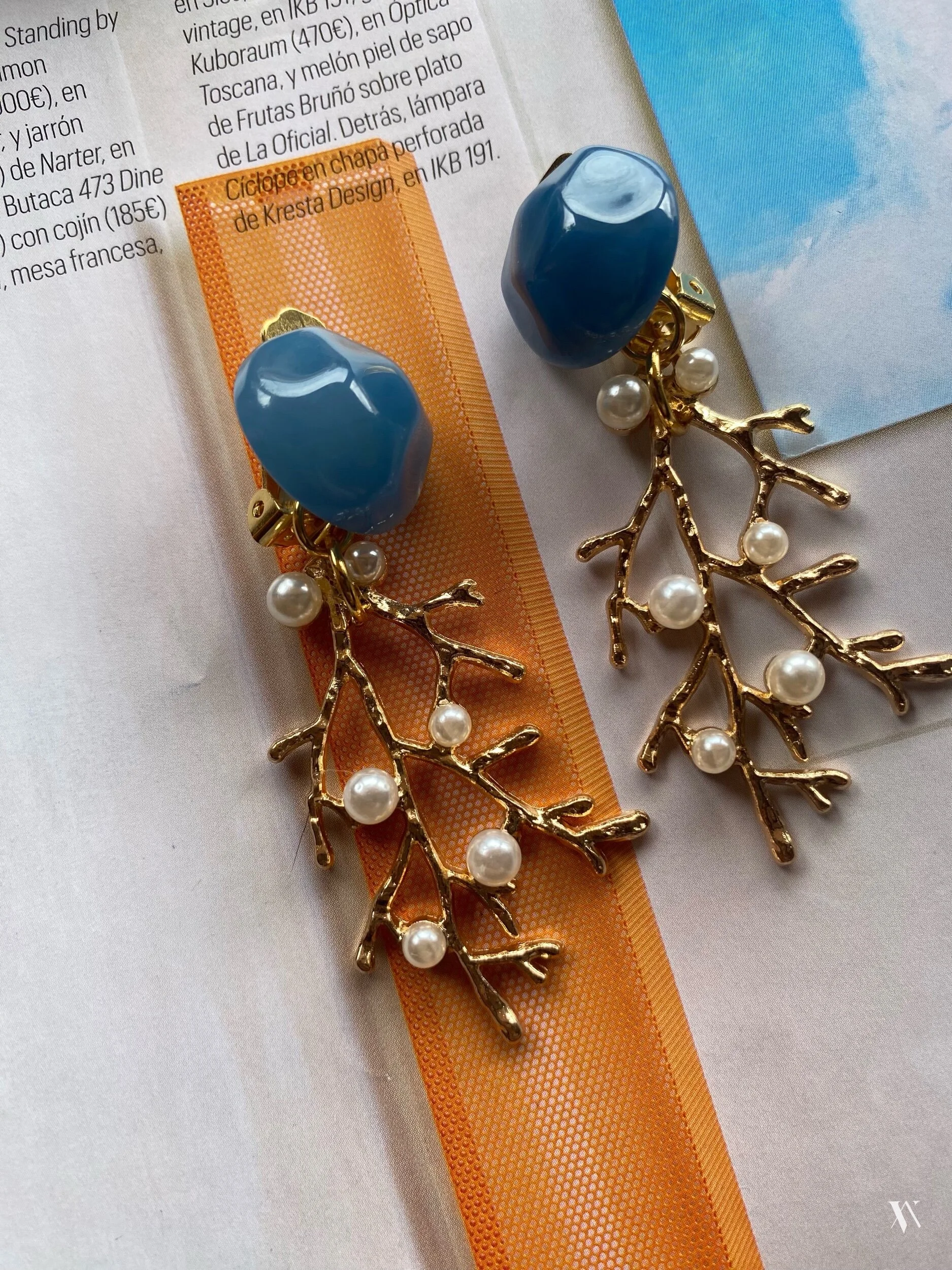 898D0EDE-84FD-4DD1-BC8A-C2CCC4685CC2