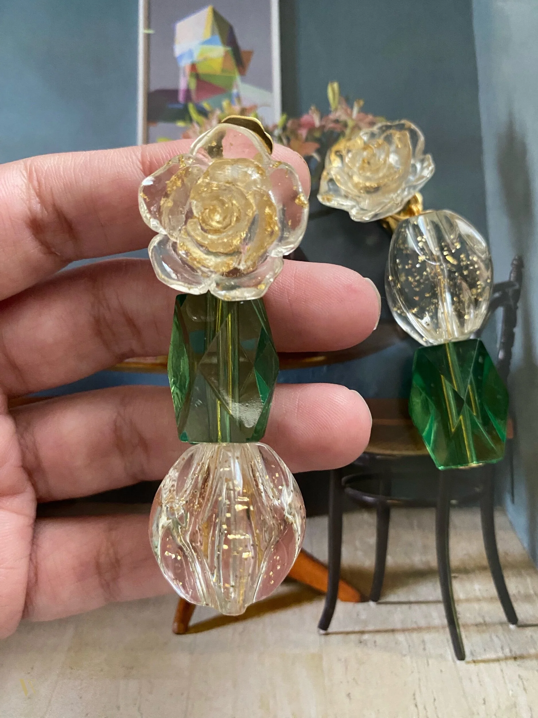 9451DF0A-CF43-4C56-86F4-5E88C8F96217