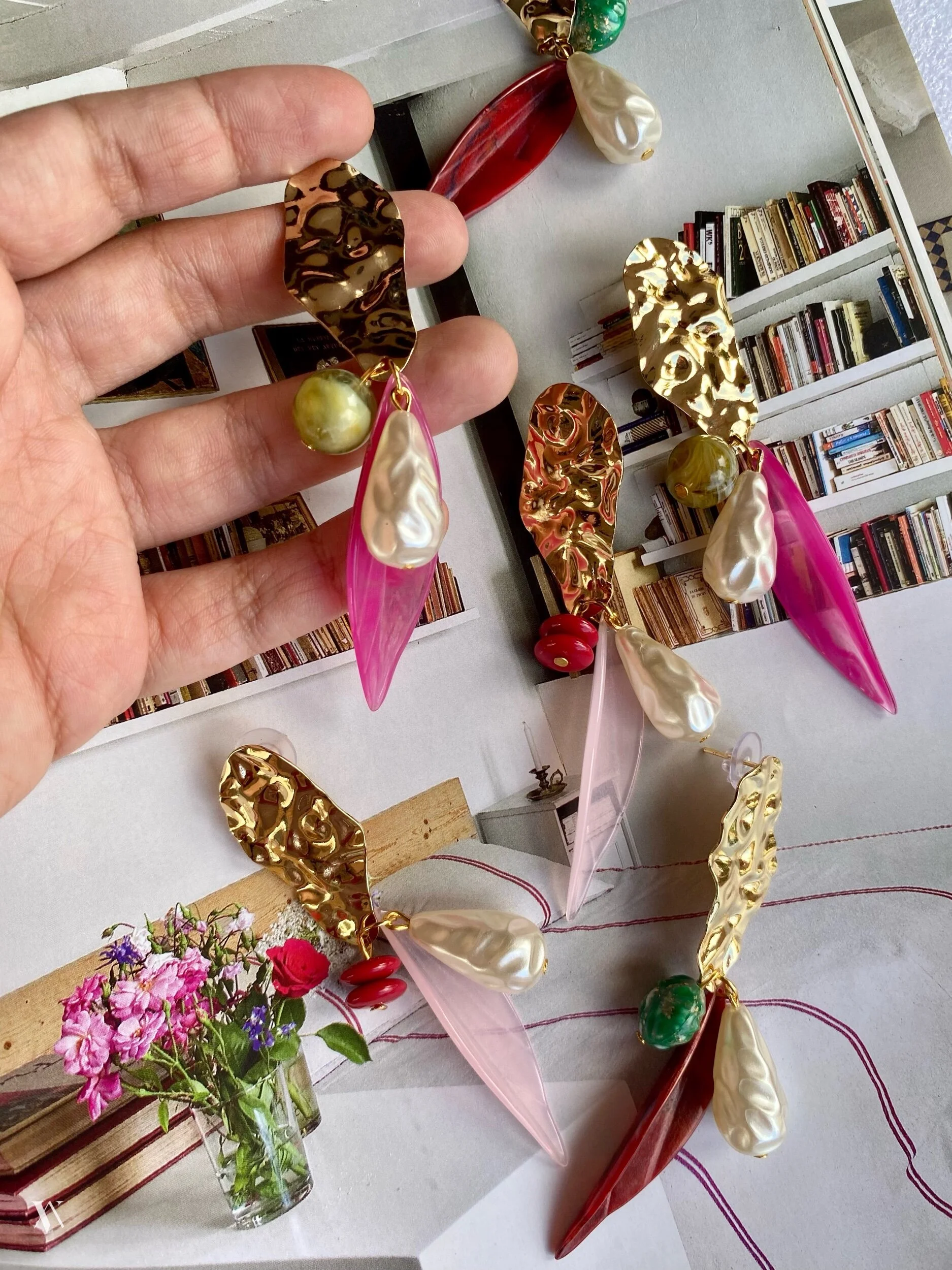 1F0CE7AC-6658-492C-A2A1-67C319E71A6E