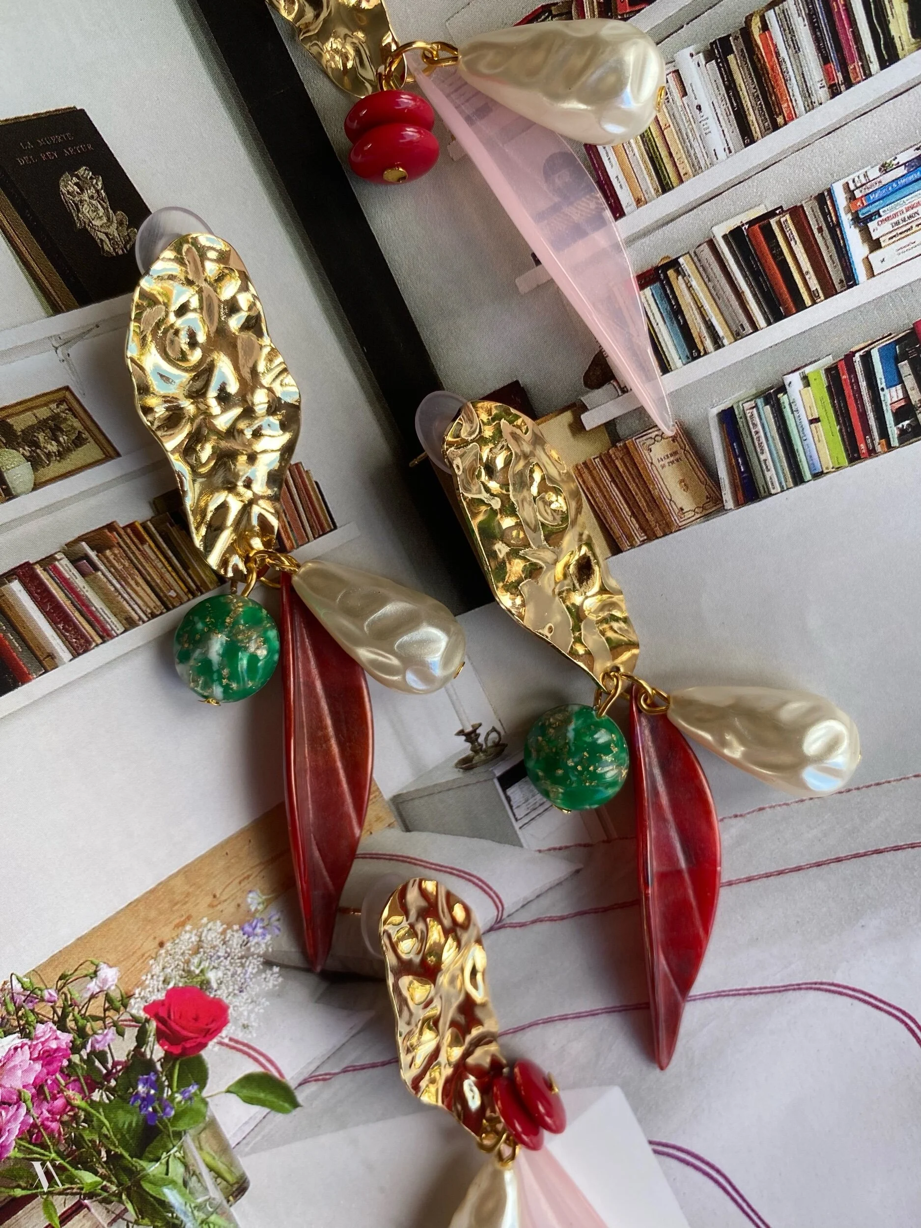 CAA3CF32-AE38-4E27-9235-23C613B72223