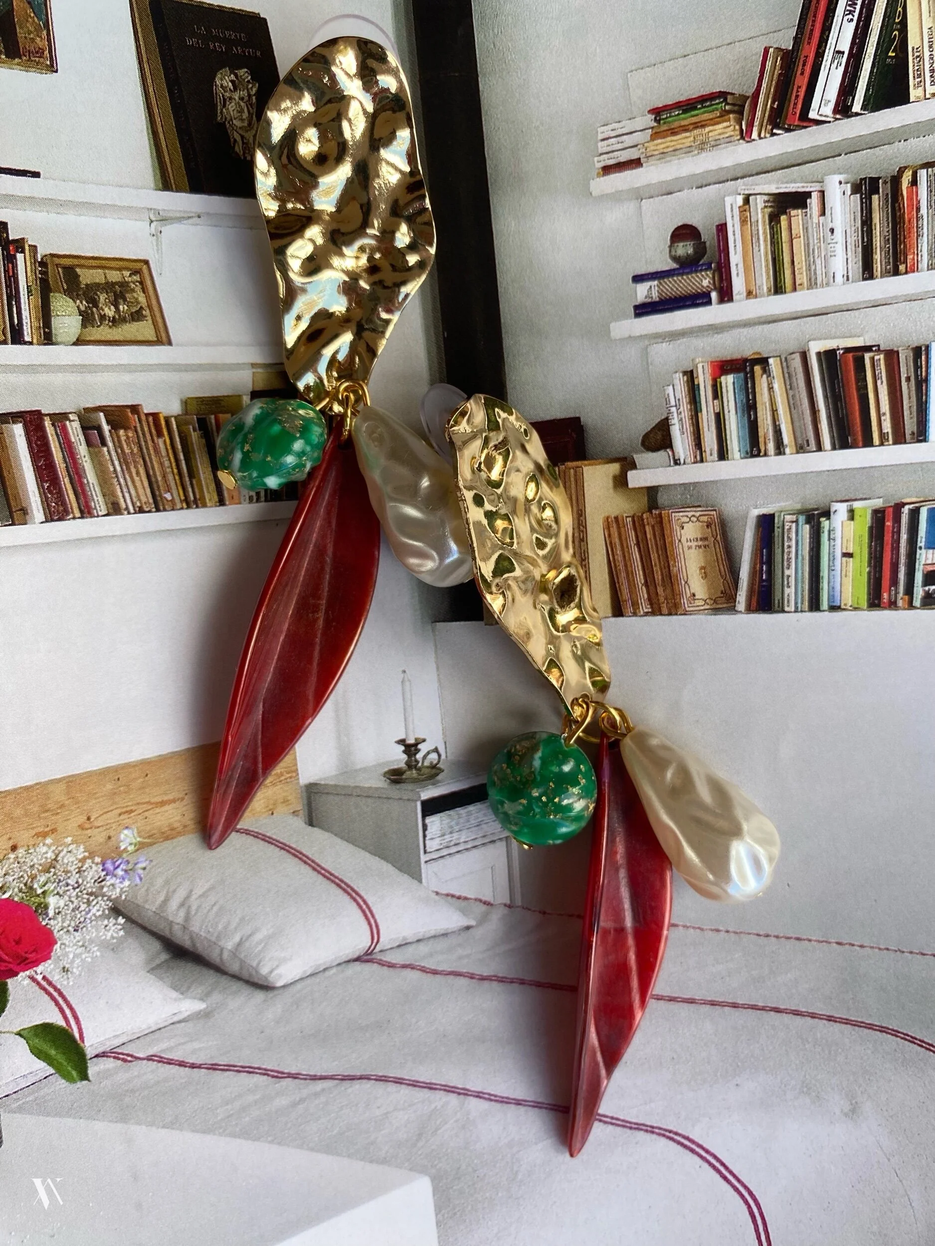 84C6F73F-69F4-4E06-BC37-D6007CAFD0D0