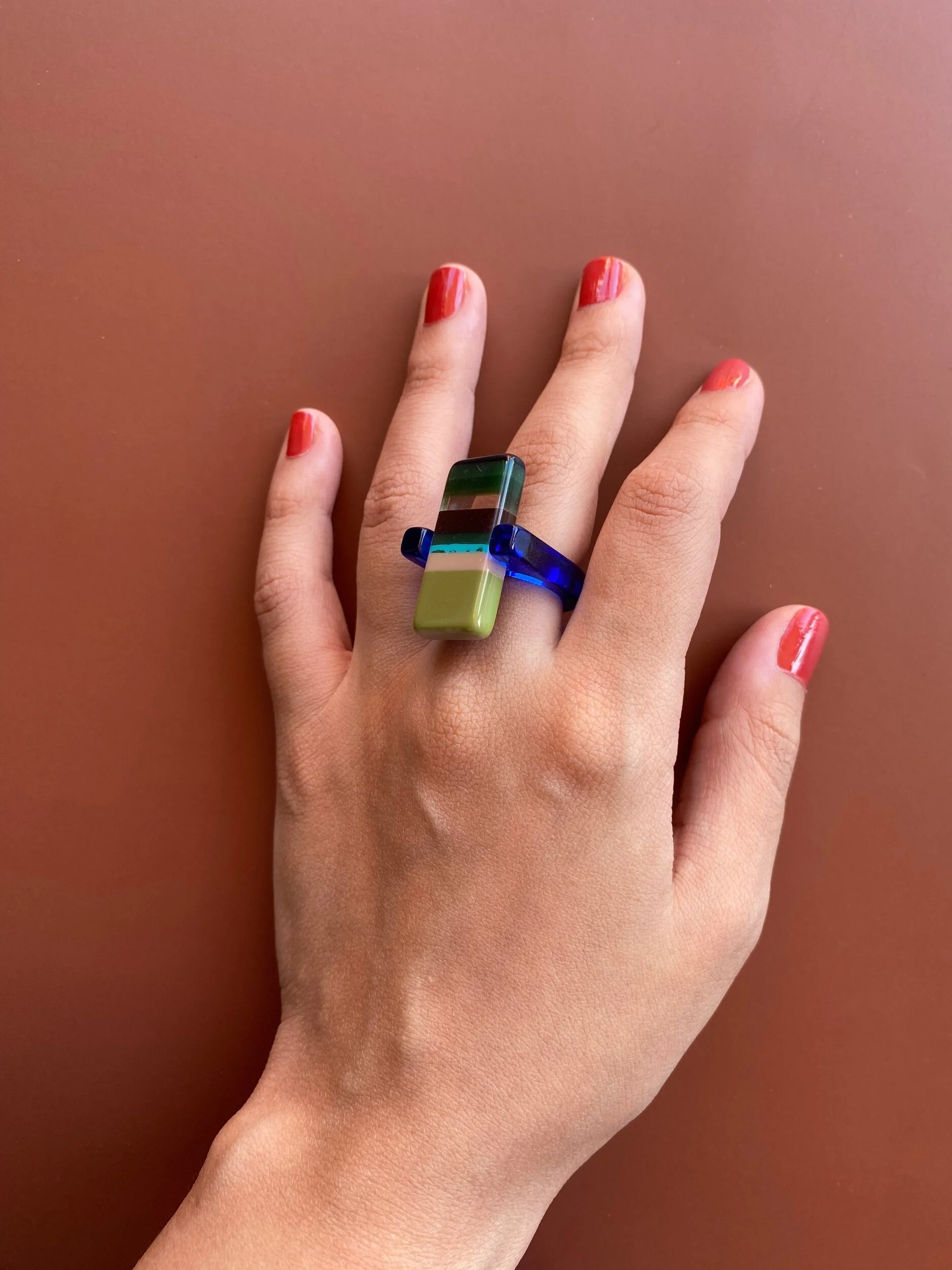 635BAB78-2148-4F13-A495-292050F45A1E