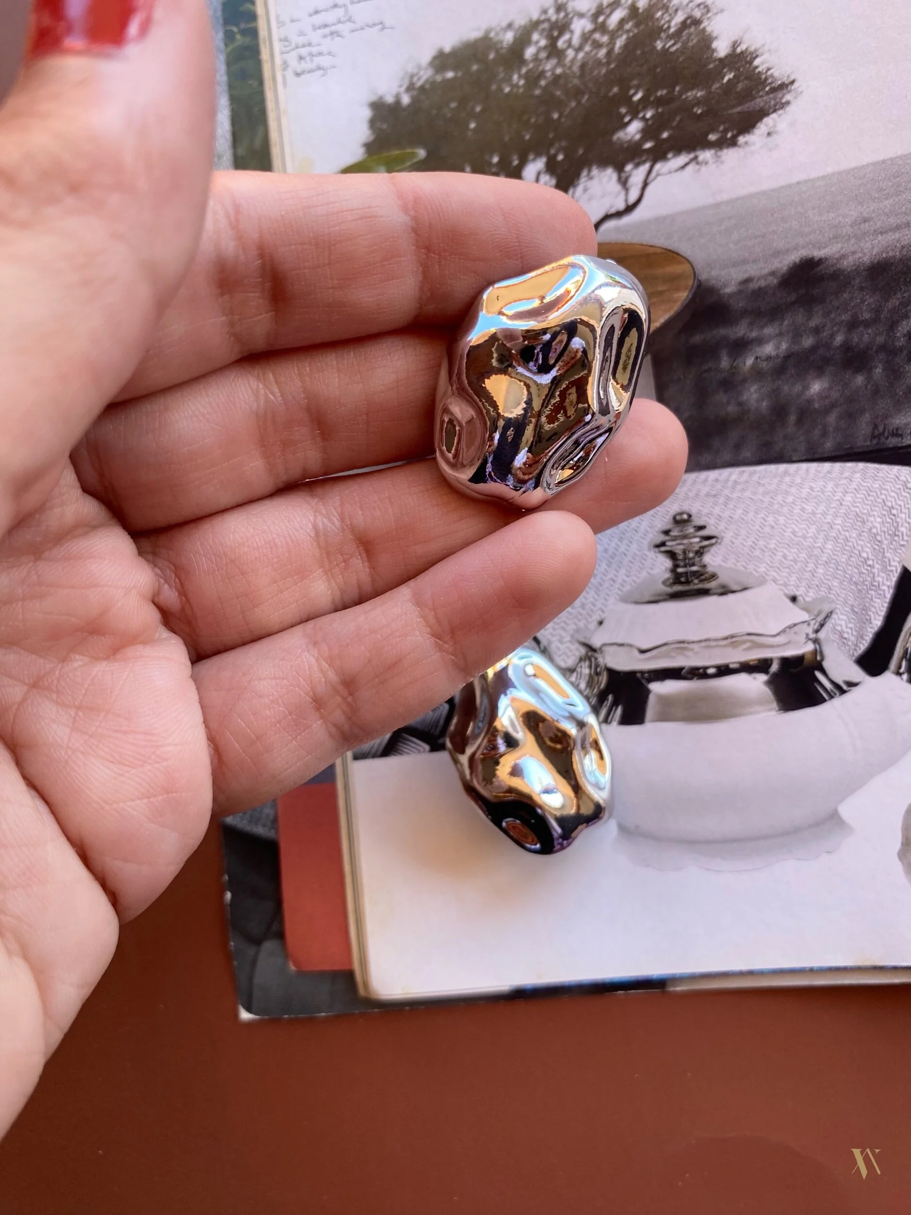 232F0B4F-DD08-4D4D-B8A1-695B67CCF52A