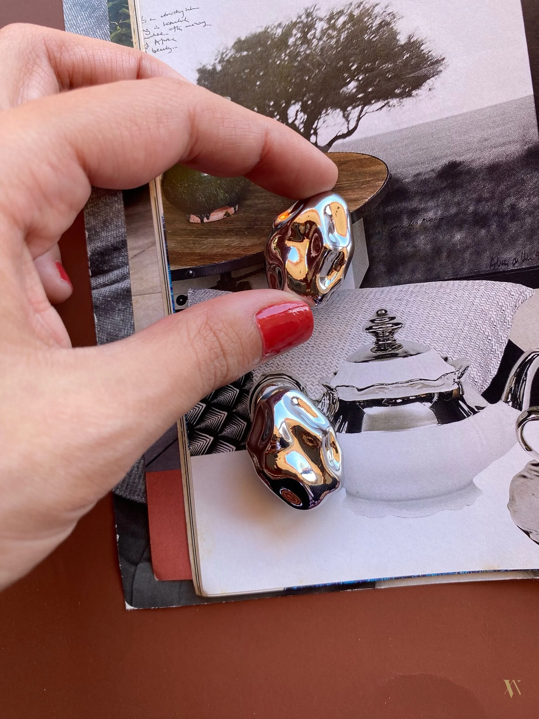 5FC5CA37-B586-4F62-A852-B627C931903A