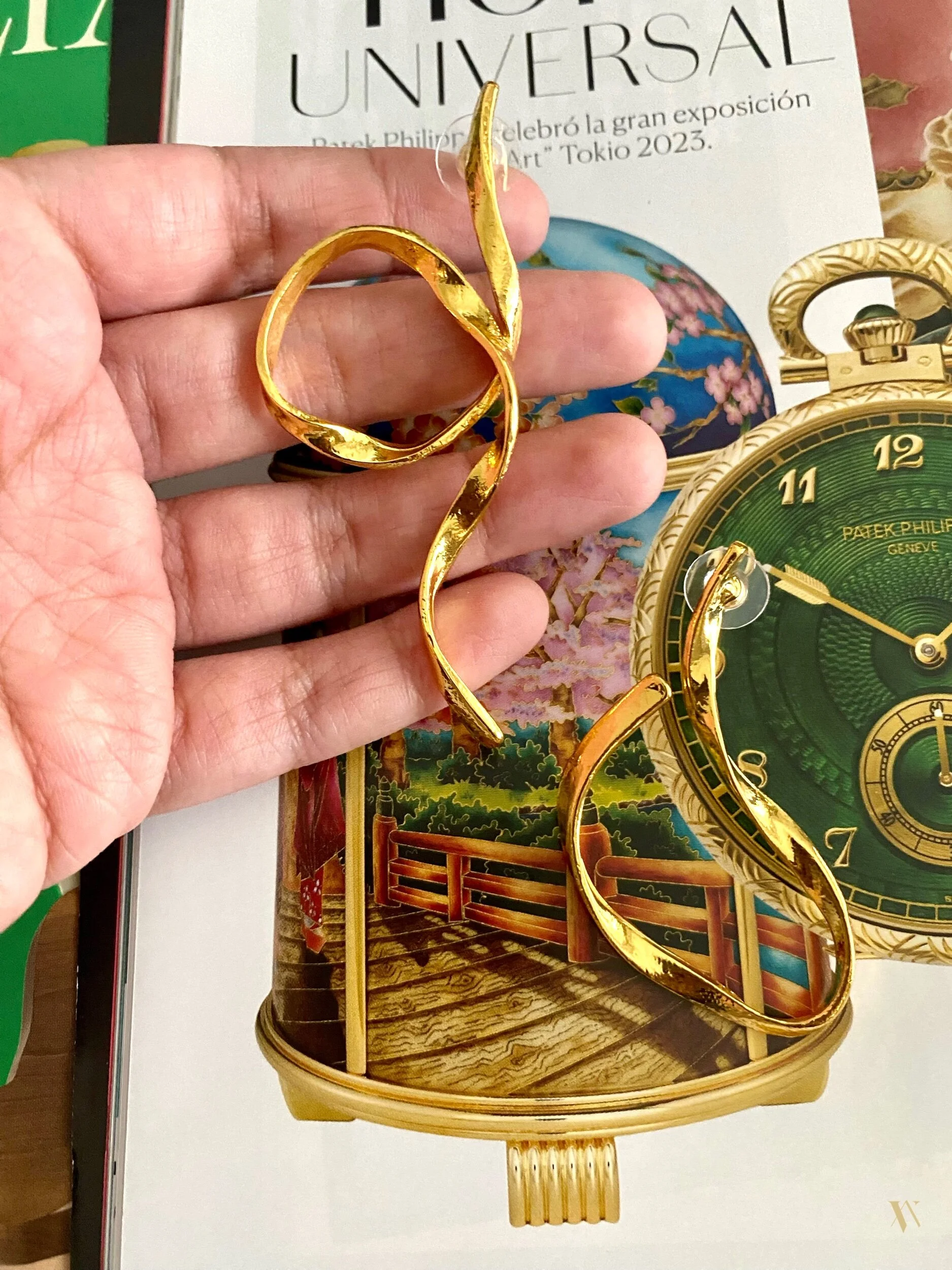 8F87D153-0C81-4E8F-B5CC-33CF6CA30BC0