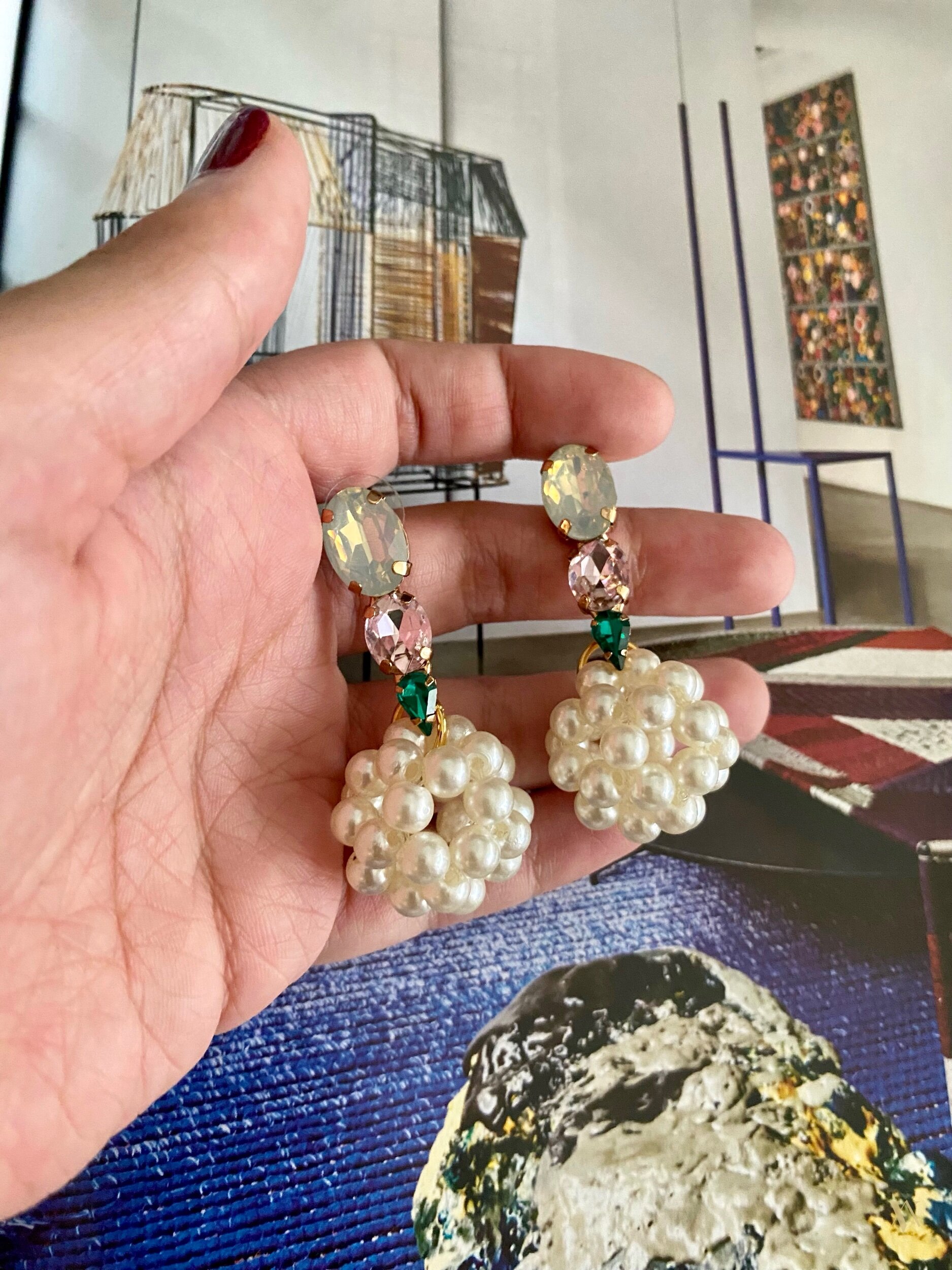 DA2C0103-F5A7-44A2-AE07-6359D8D063CC