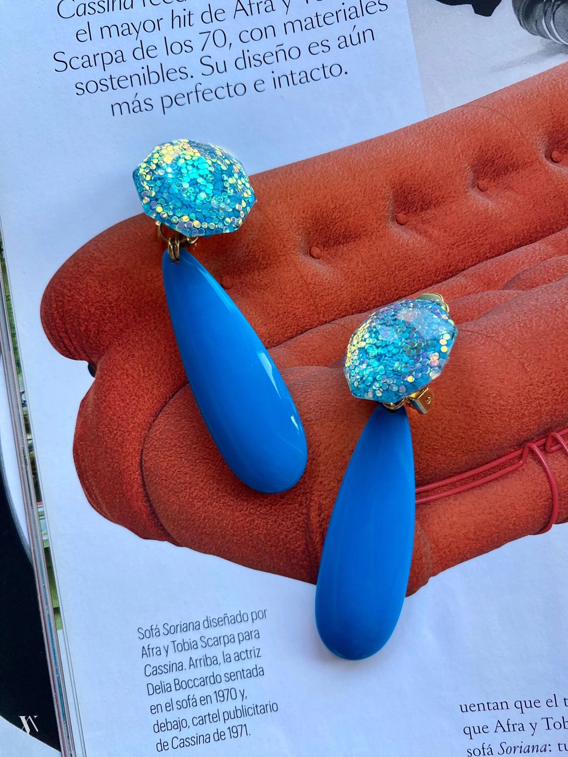 3522E1BA-B98E-4035-BAB4-27D9DA2E4496