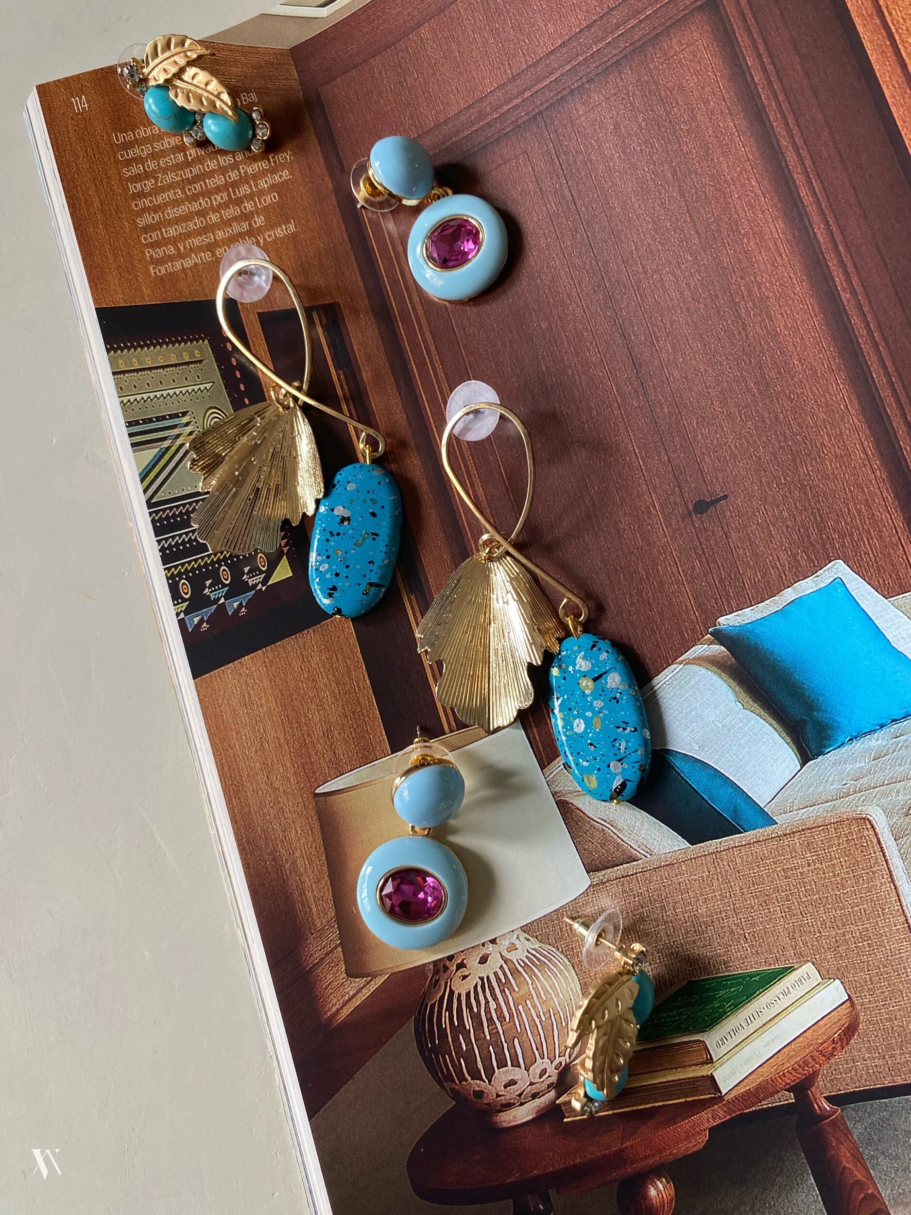 88779C85-9F77-4BB6-B486-0B9EBDFFF96A