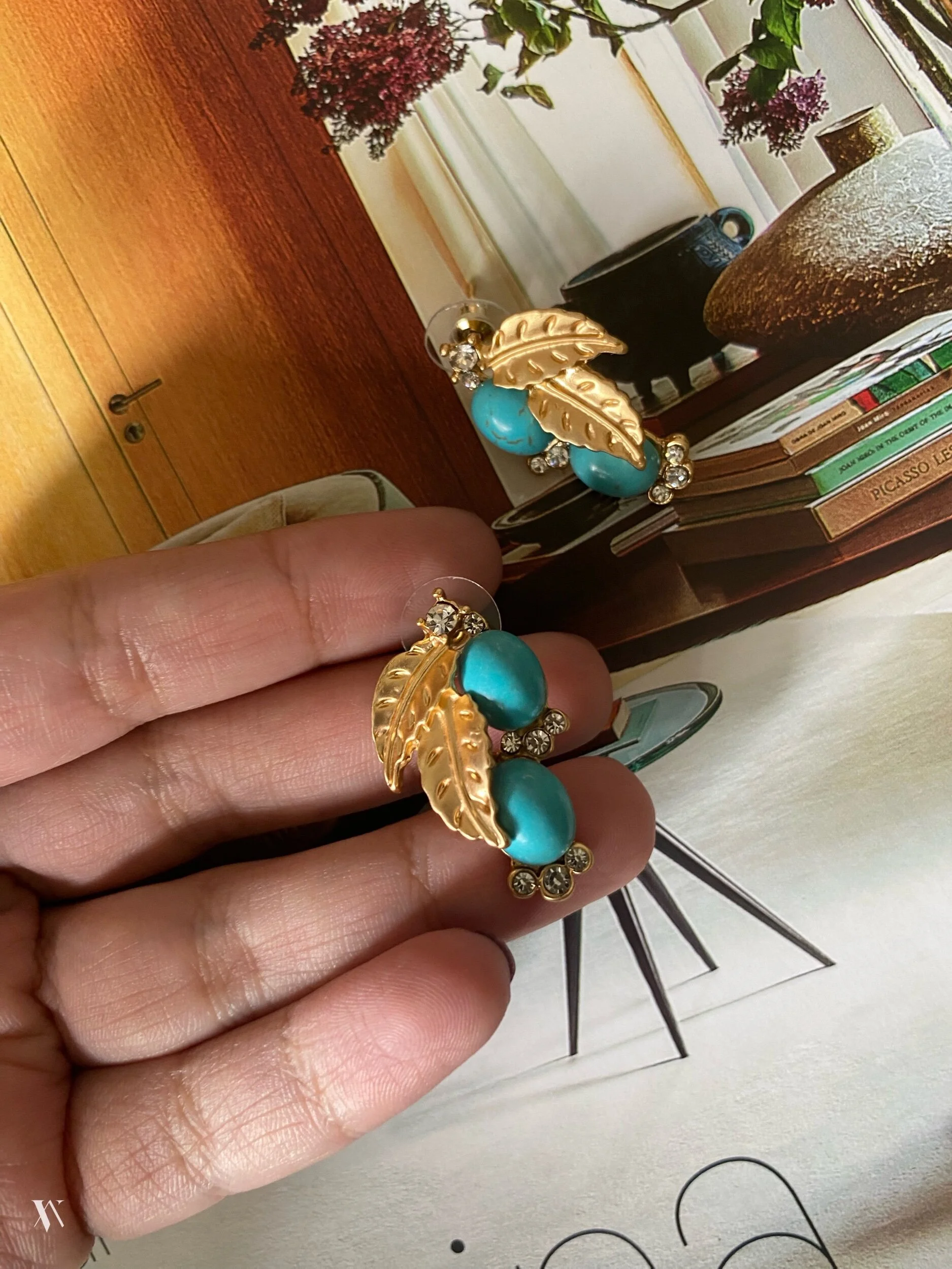 B24EE549-50A0-4B69-AEEA-960C6422DB7D