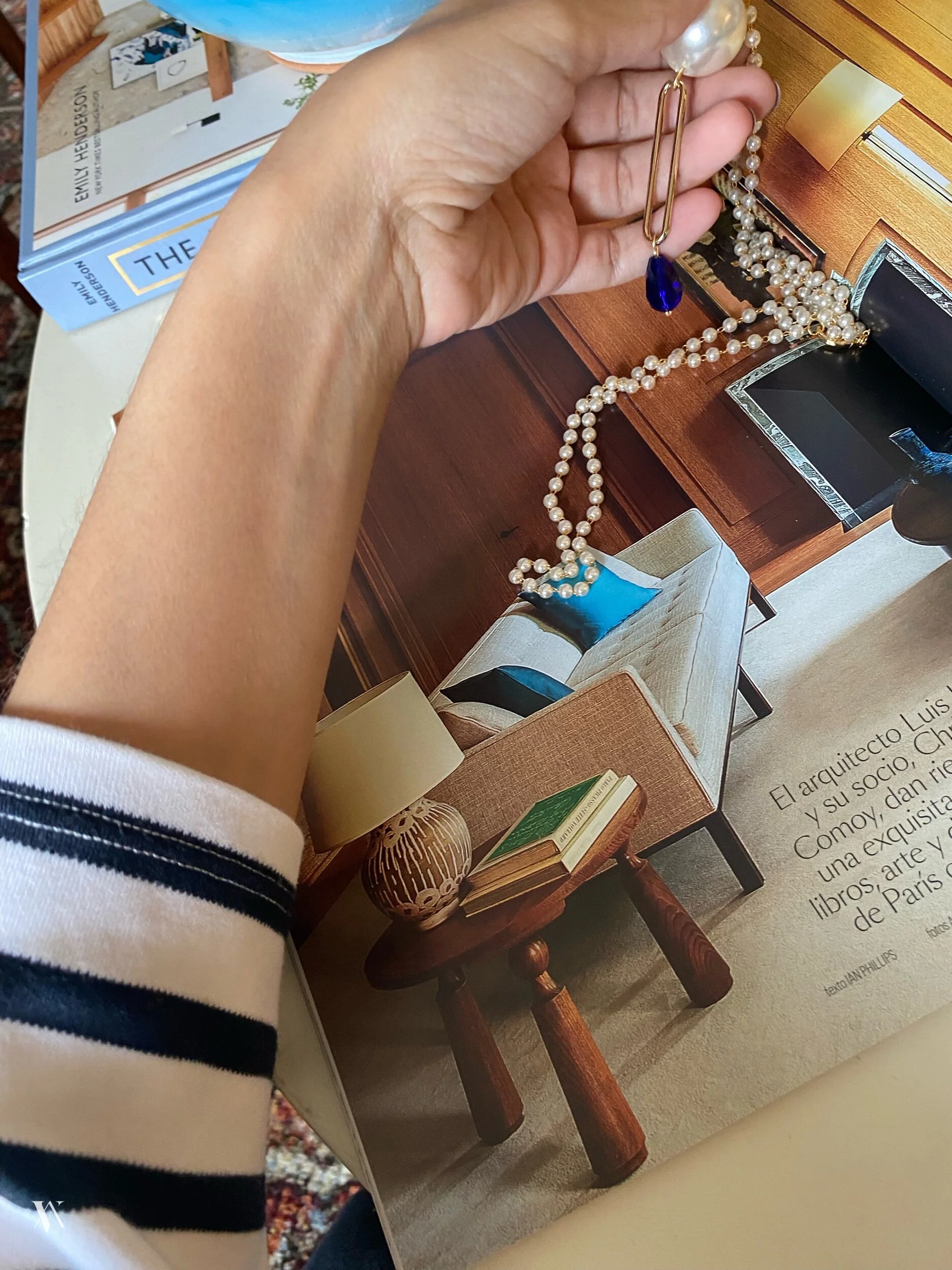 AAE613B3-3273-4A05-9D94-87459CE935EF