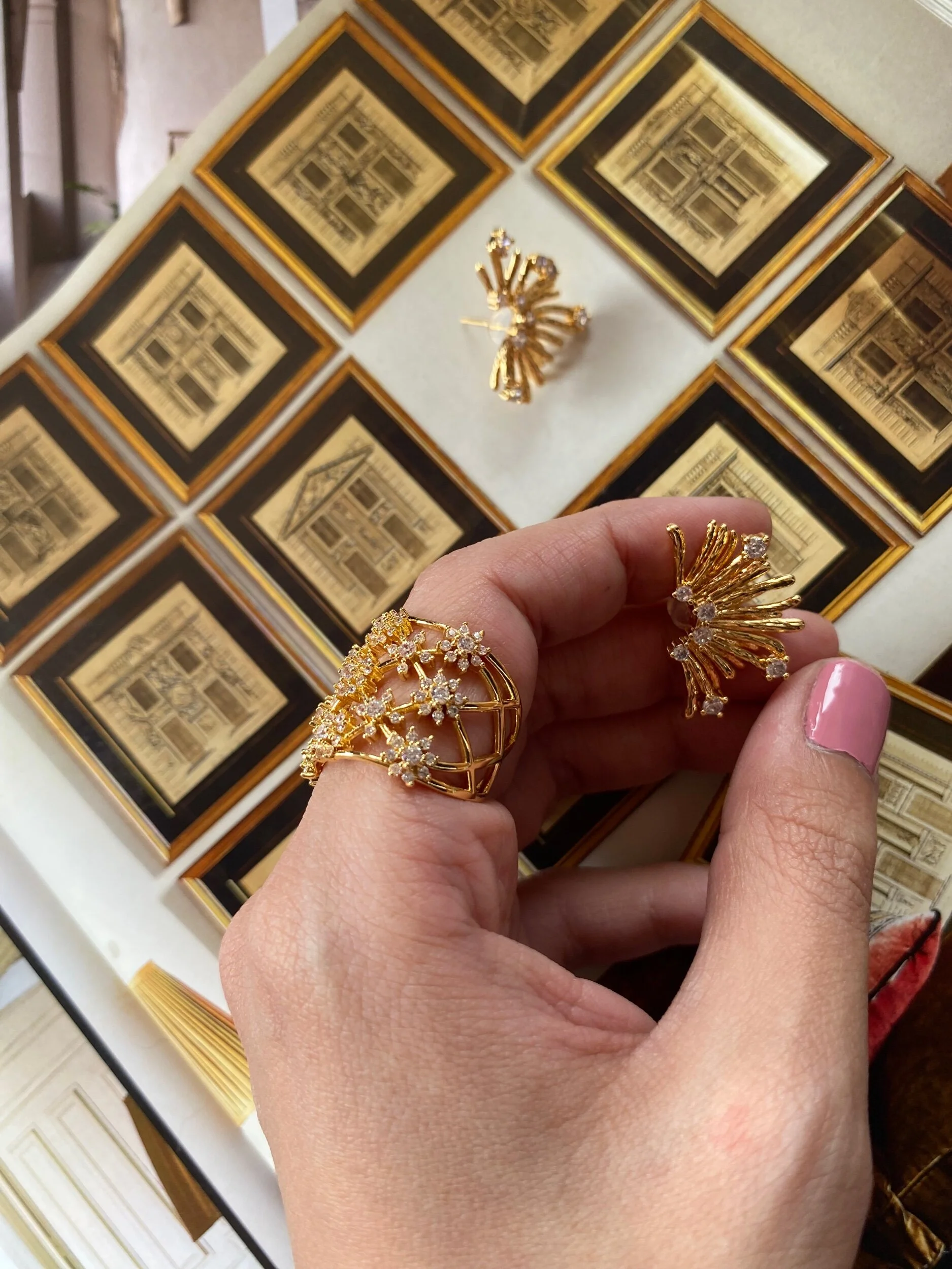 8B842FFD-3CC9-4BF8-B019-A9FB6F3EFA0F