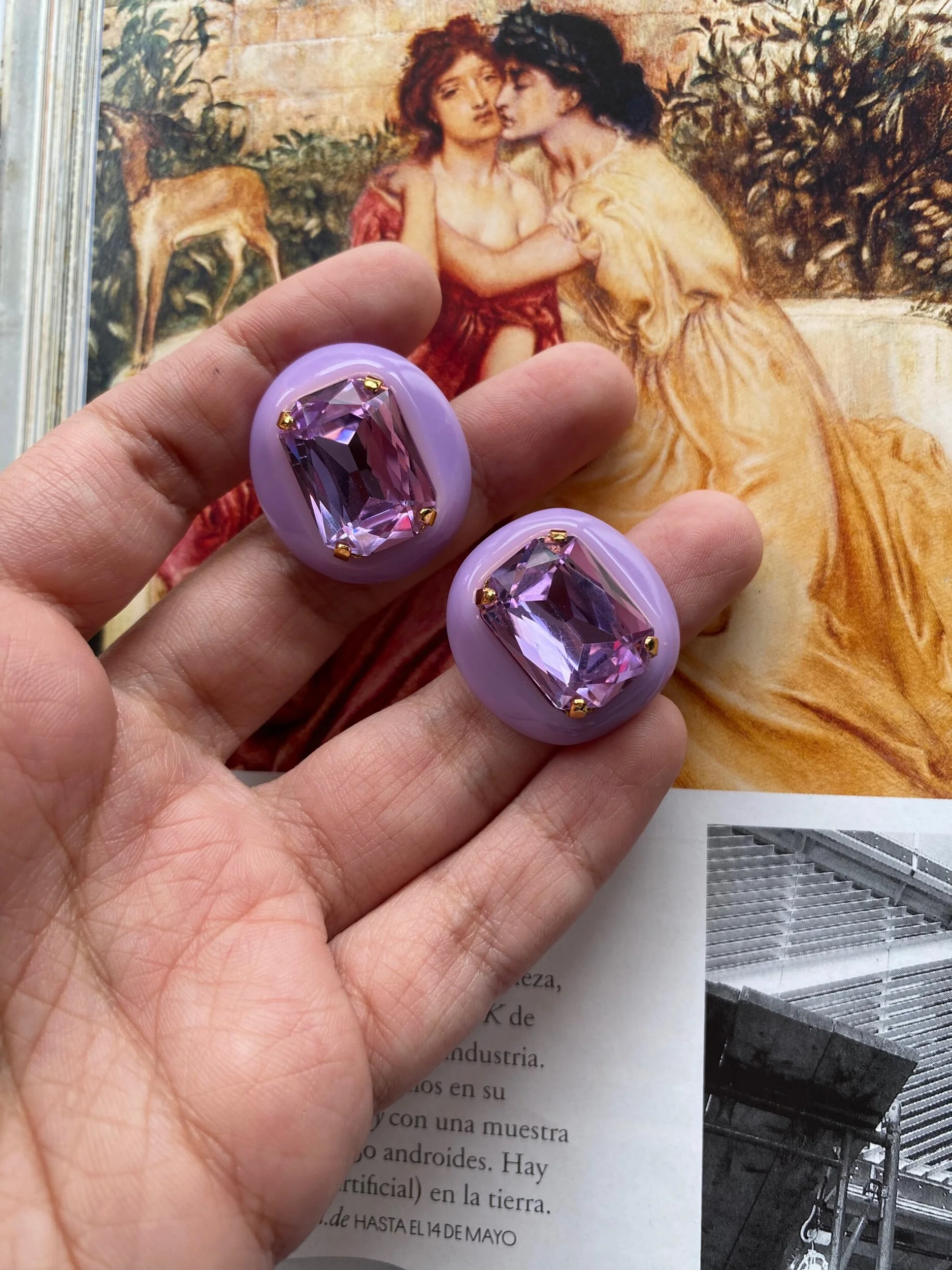 6CC34AD5-17C3-4EB1-B291-D567E4A7FA37