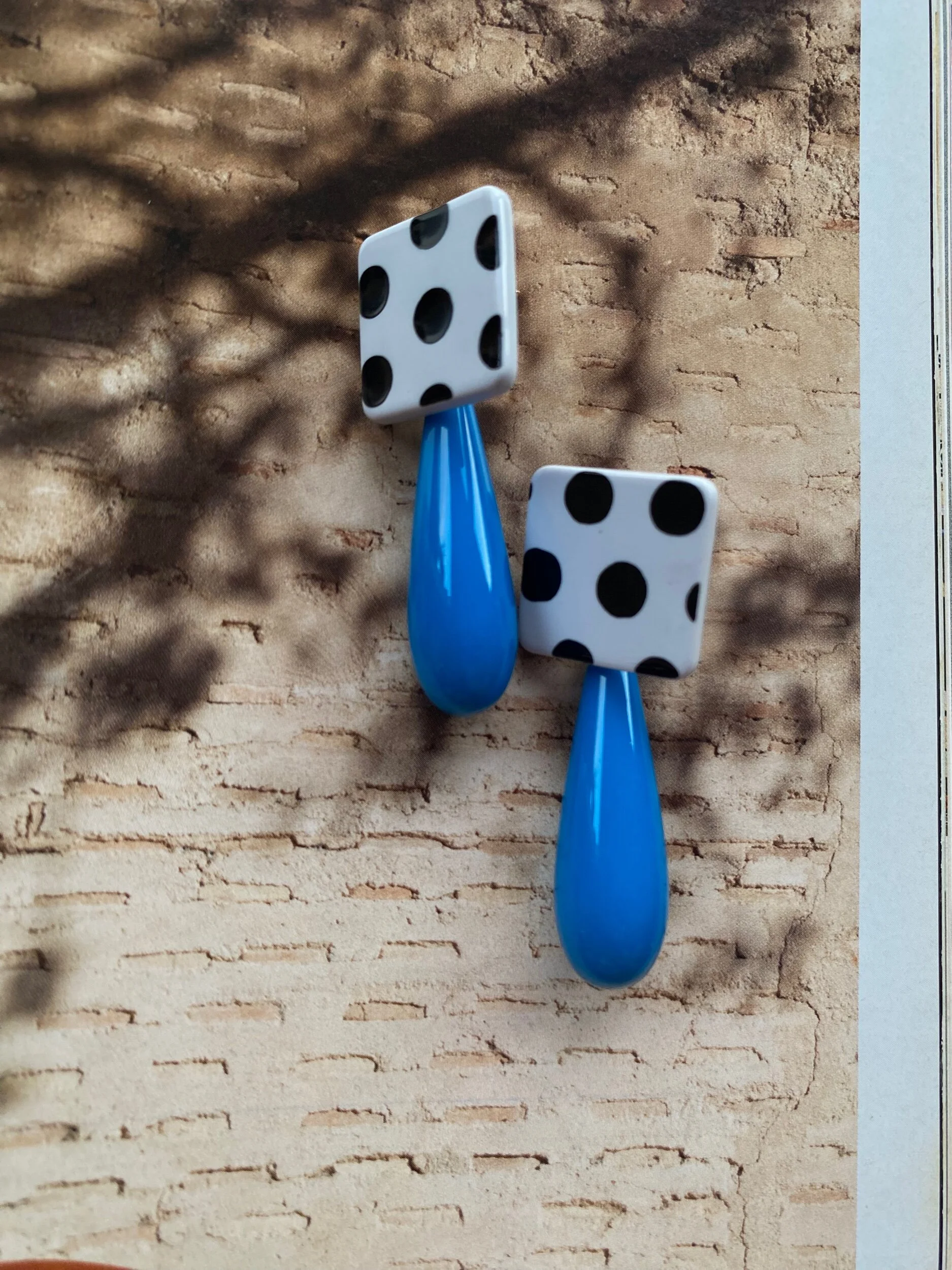 C849C623-3CA7-4ACD-88EC-60692ECF4351