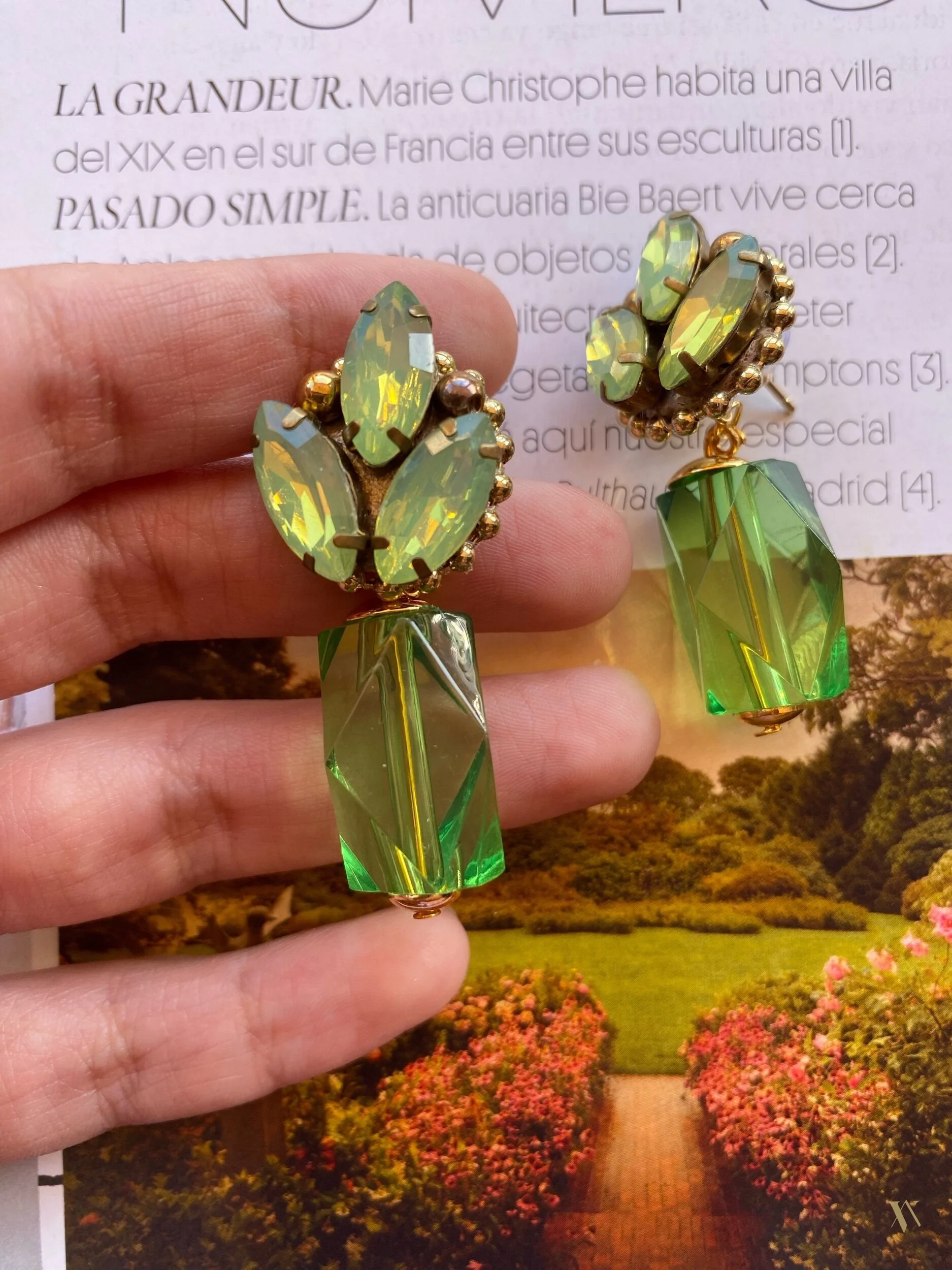 6A2AC86F-1E70-4049-8A47-08A144BC4B5E