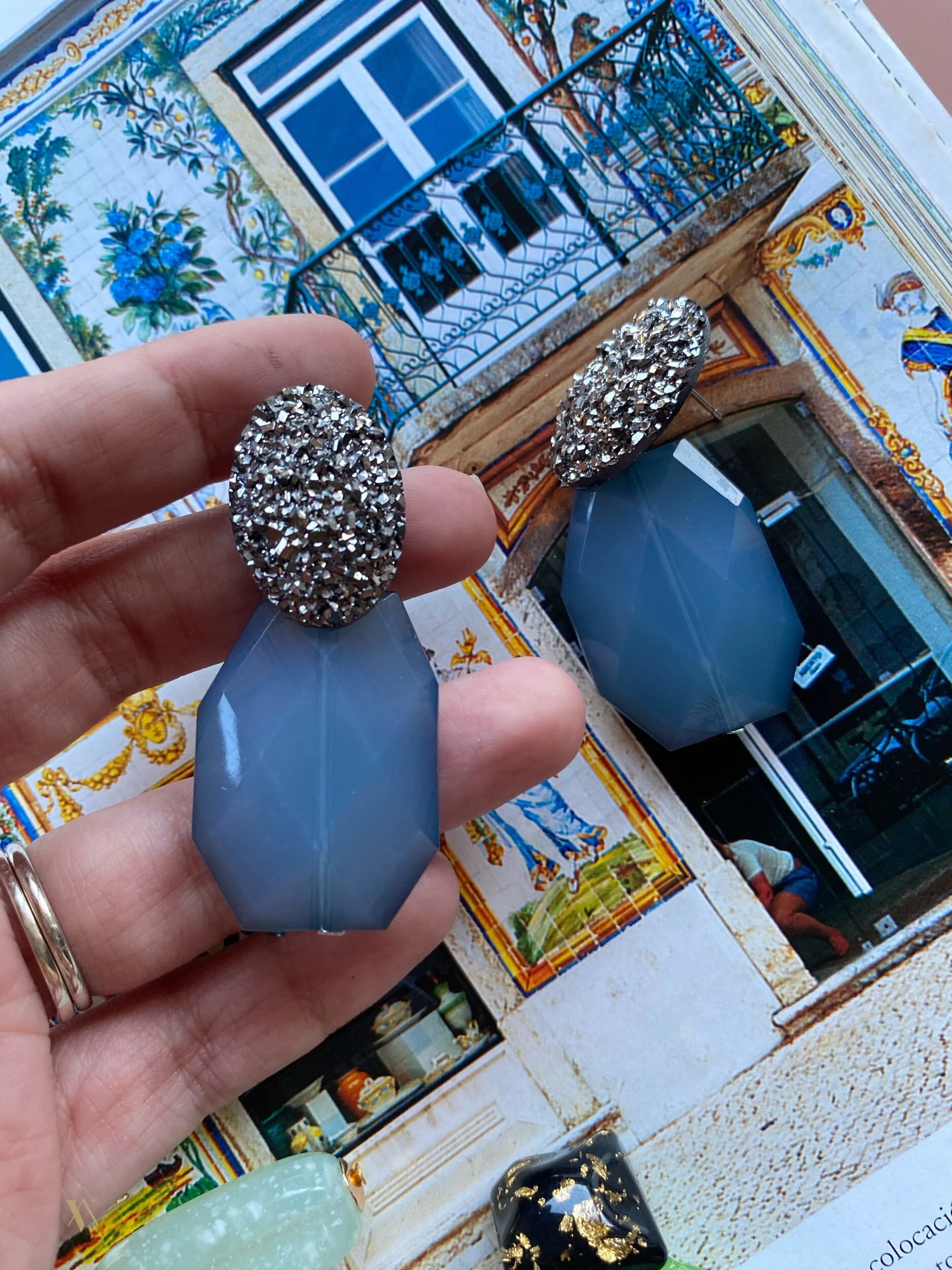 3EBC936D-B6BD-4DF5-9400-99F08E034574