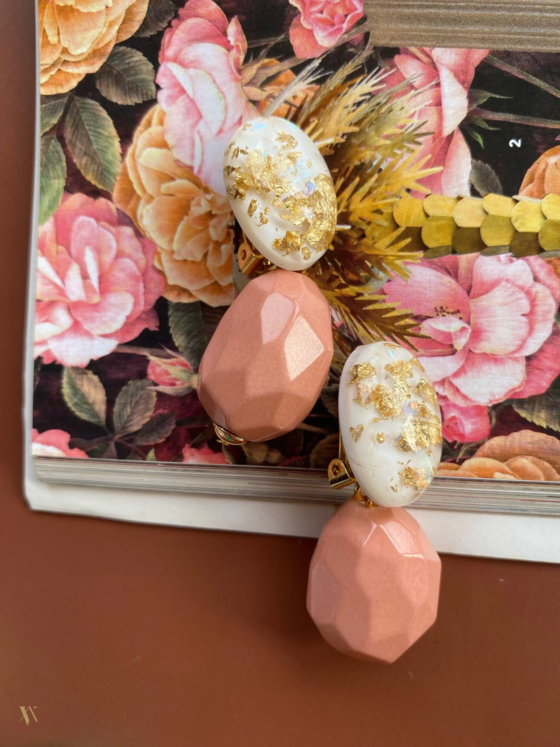 8F7C0731-AD6C-4ED2-9597-FE8691FB0F2B