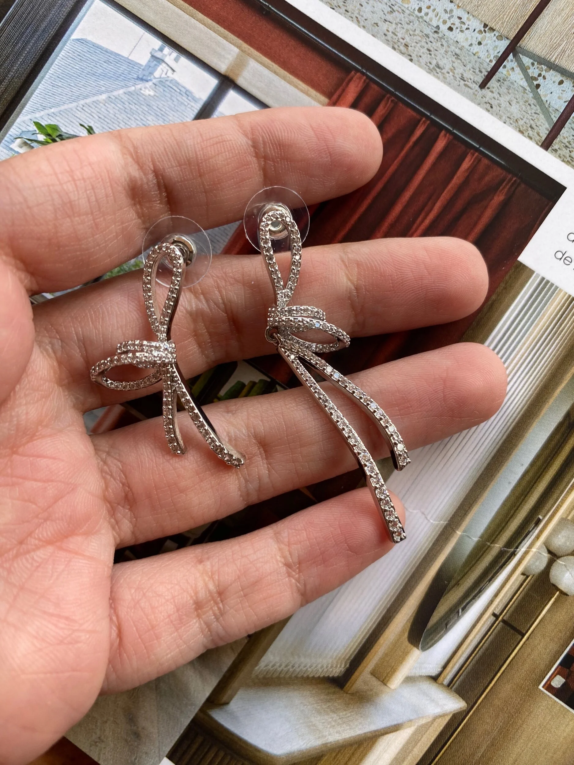 90C94F01-0876-4719-A7E9-98C9CAA82A0A