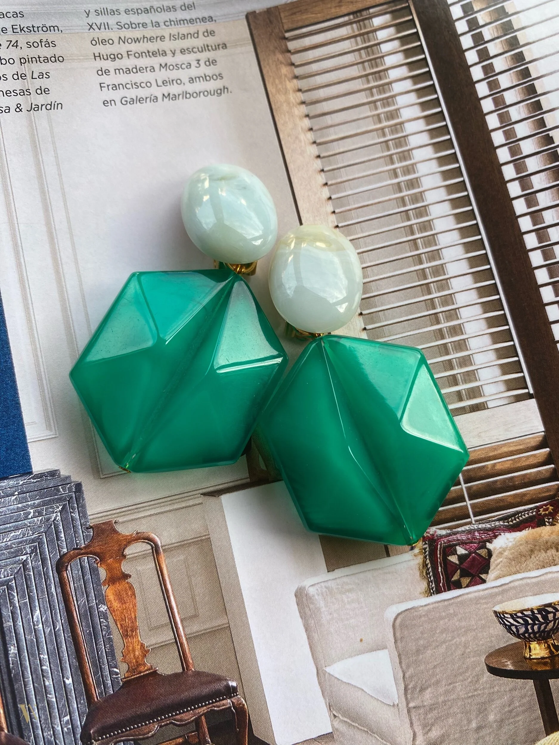 07651823-5E1D-48FF-930F-84C7BA23D960