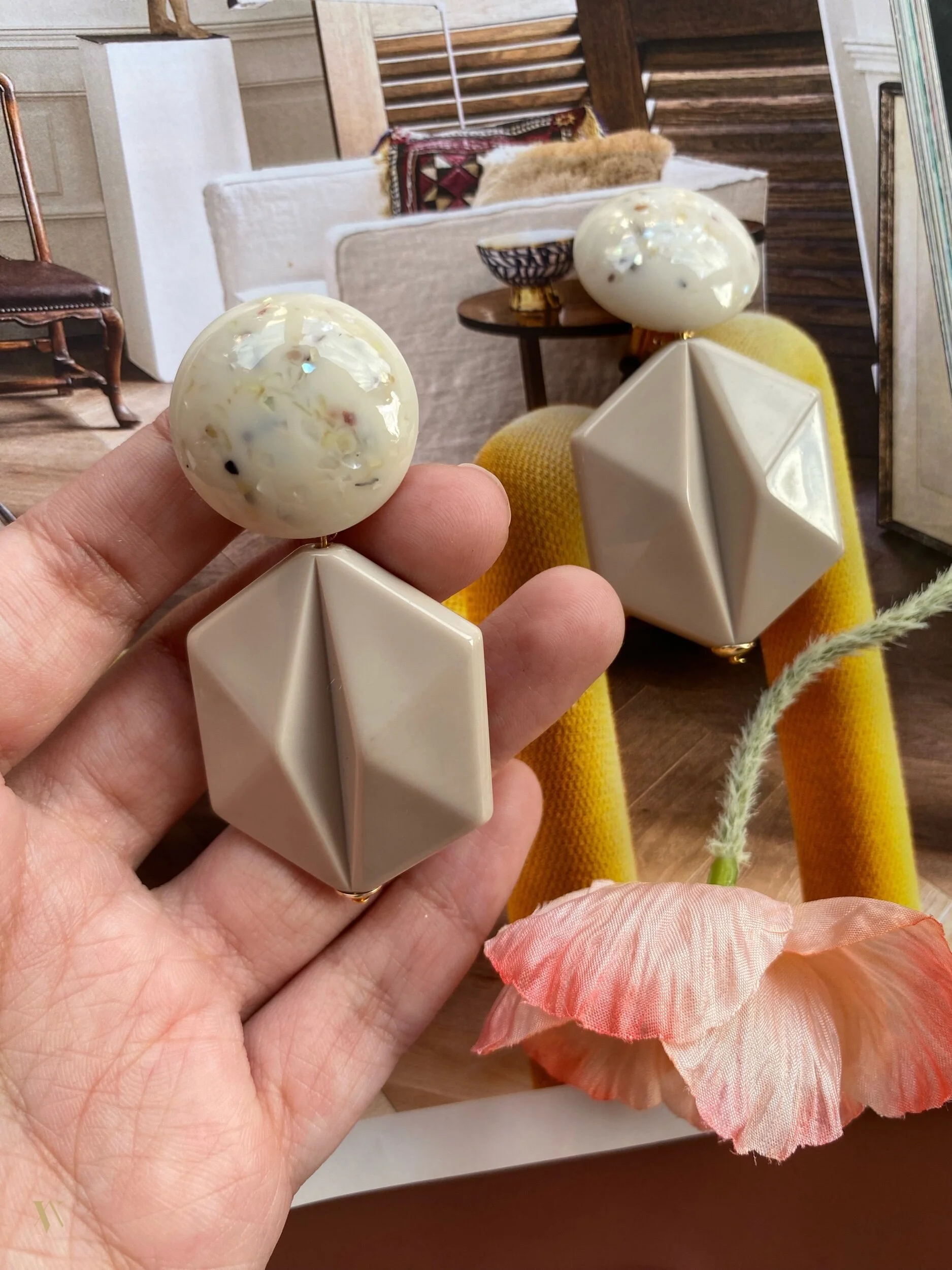 D911DD64-127A-478C-A410-EE9F96711BE4