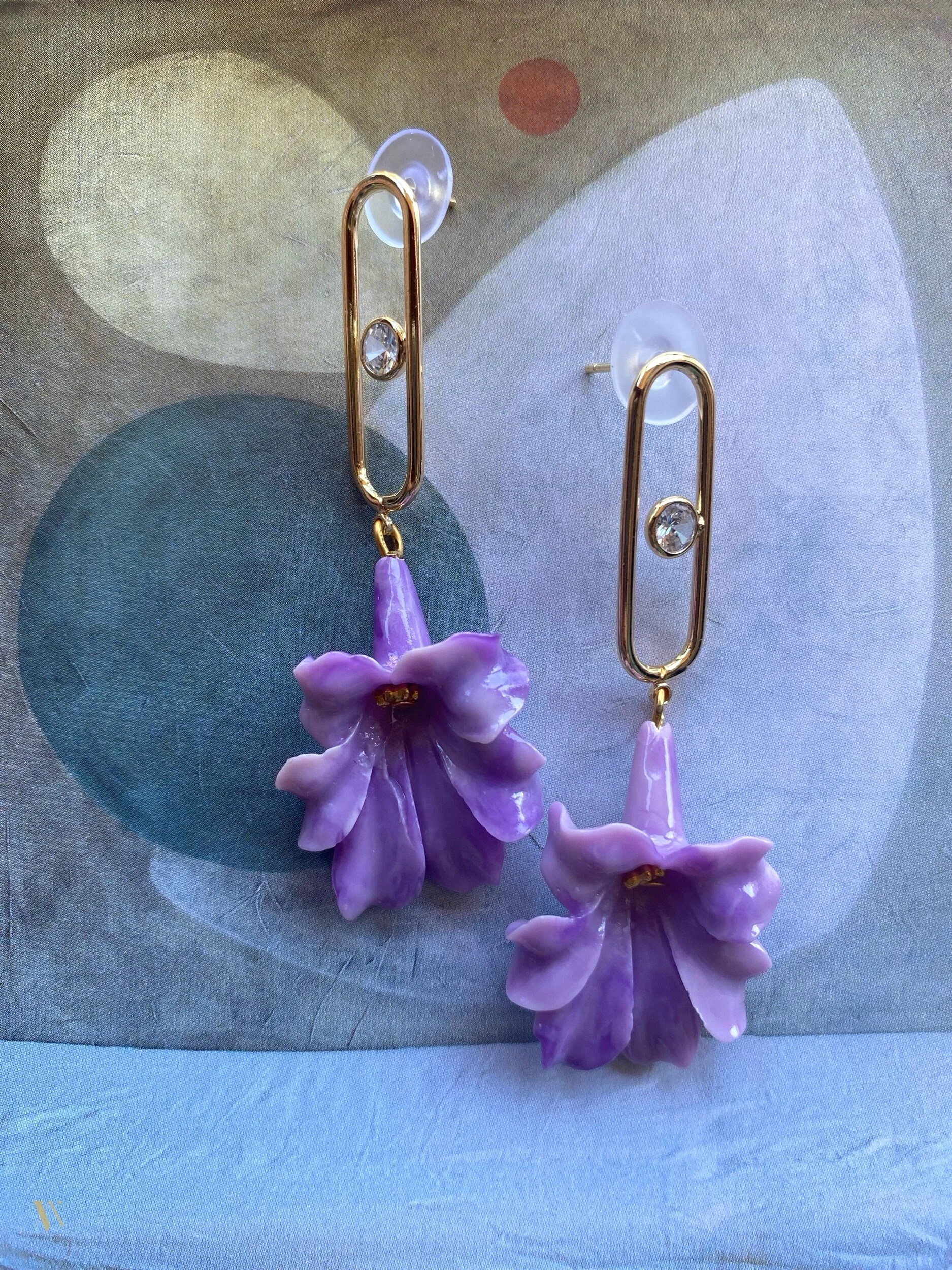 2BBC4679-F07C-4564-A809-C0E5DDDE5E39