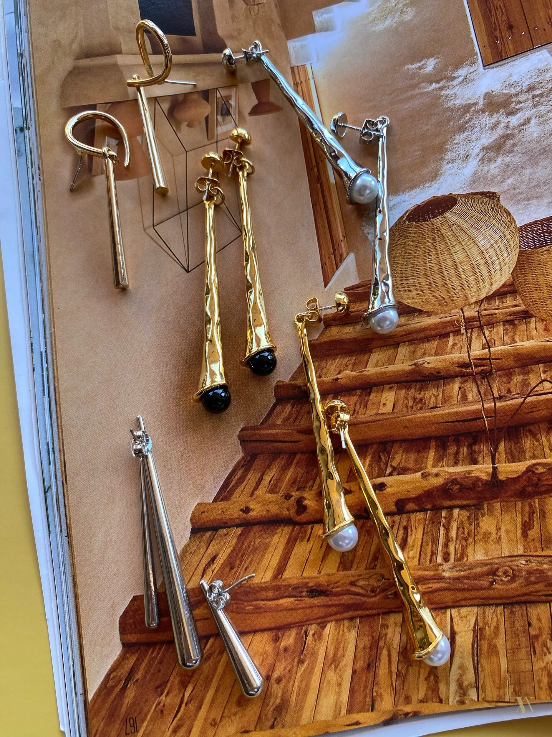 1682F9D4-F50D-4498-8101-1F527B23755B