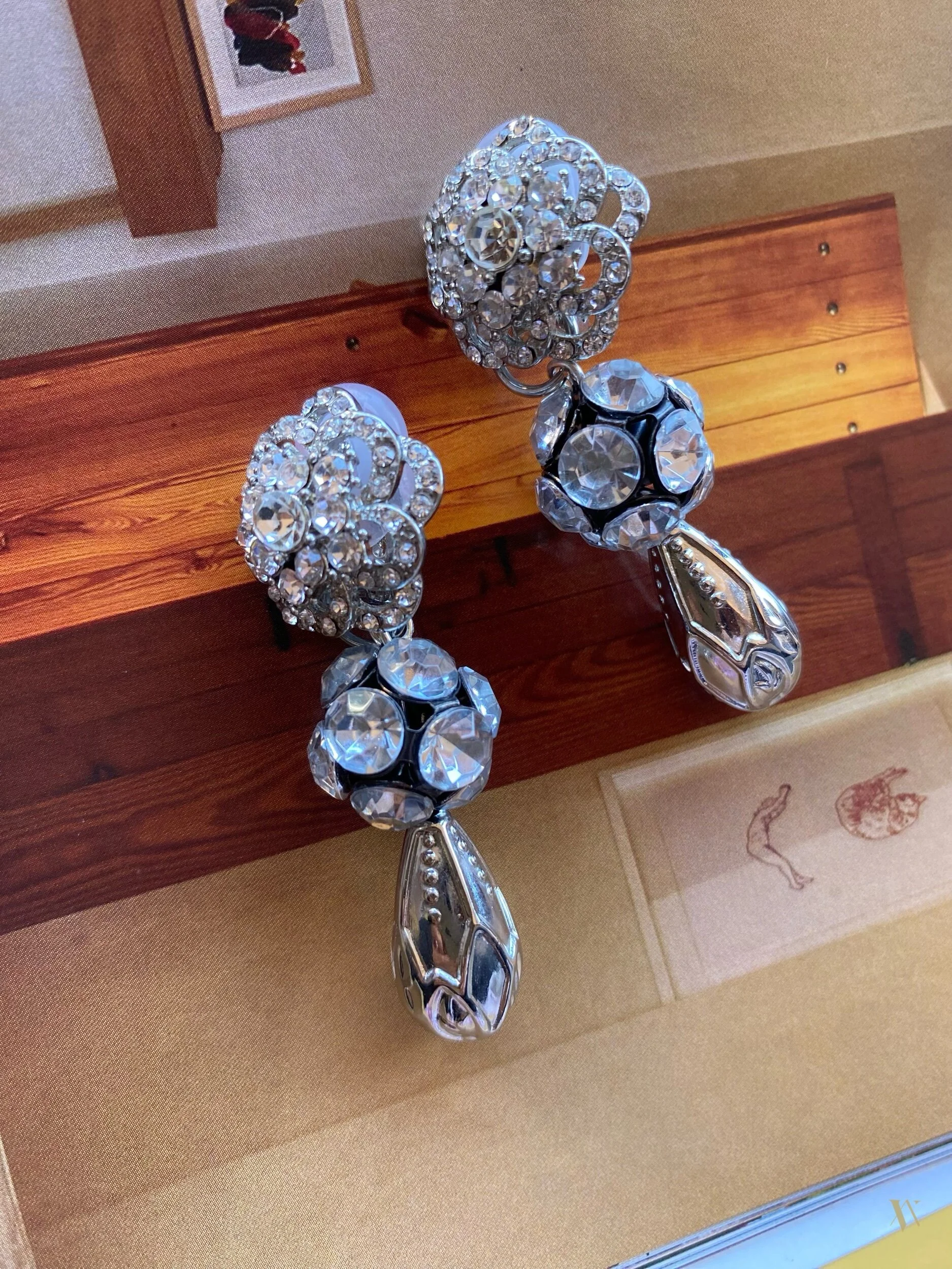 4D3B7885-8496-4573-A39F-3CBE60D2EFDA