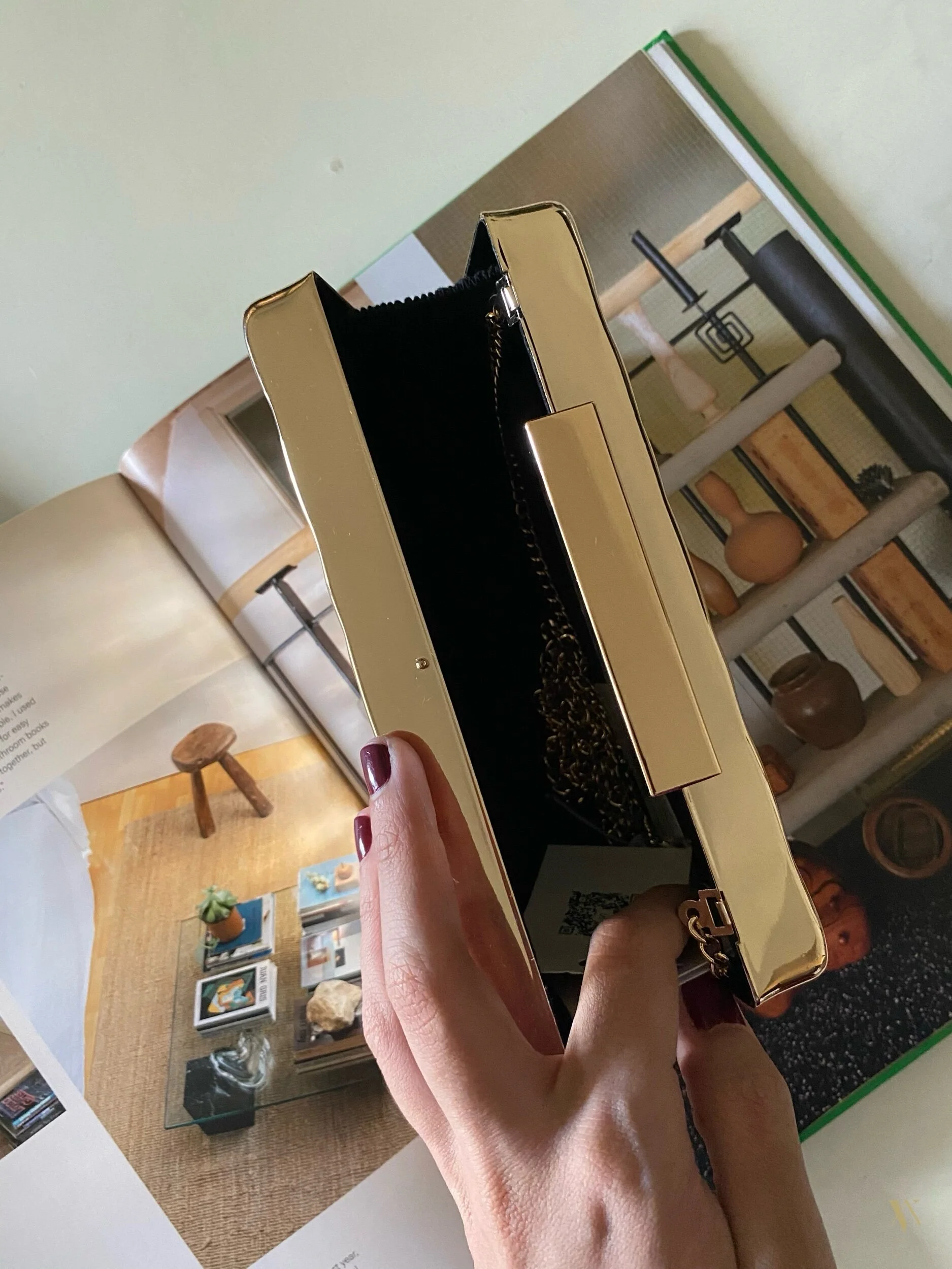 3B871F48-808E-4A8D-A122-712A3D6C5A78