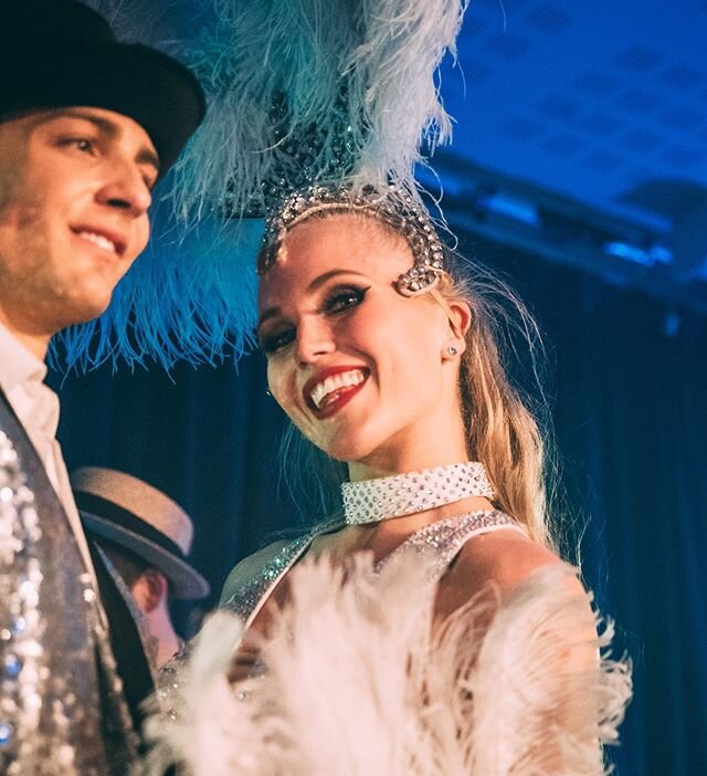 Next week we&rsquo;re finally back on stage again with fantastic music from @swingit_dixieband and the extraordinairy dancers from @showdevida.no 💃 📸: @moona.photography