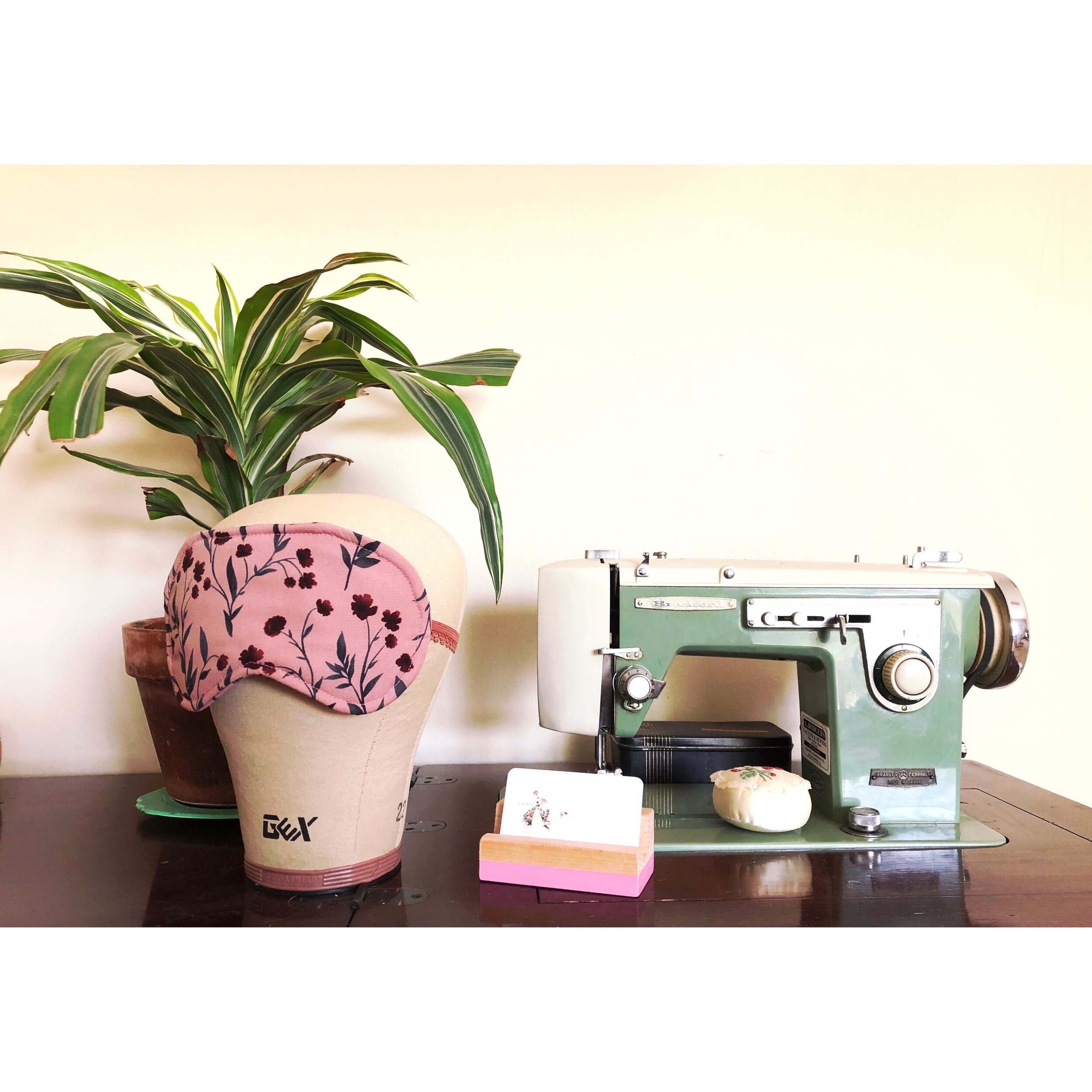 Old Sewing Machine Setup.jpg