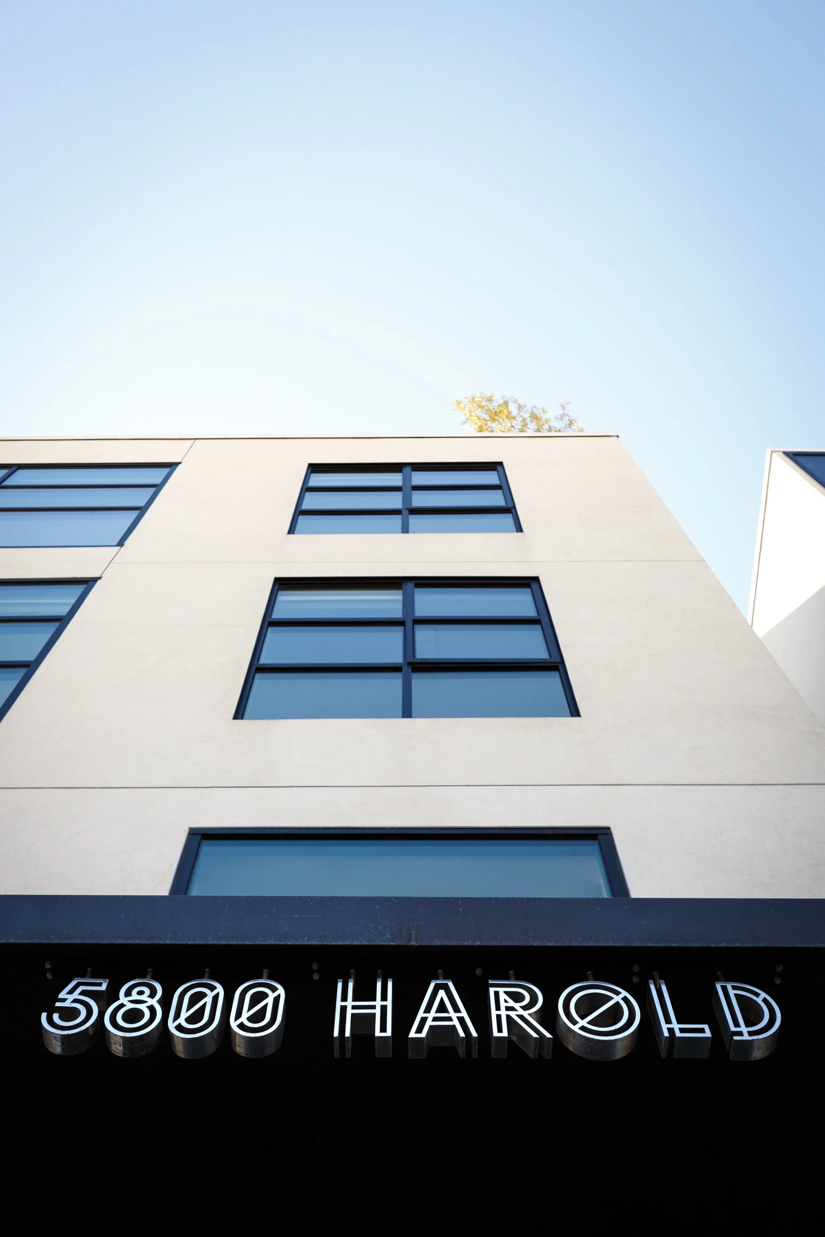 5800 Harold - 32  2500.JPG