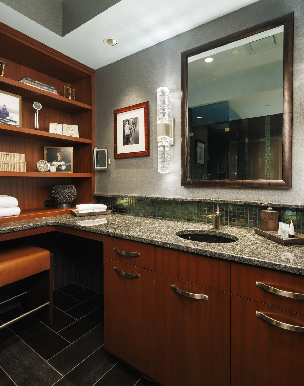 Porter Wagoner Suite - 007 v2 Web.JPG