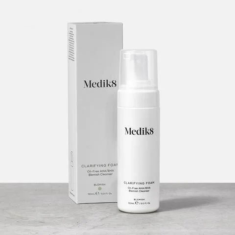 Medik8 - Clarifying foam Cleanser 150ml