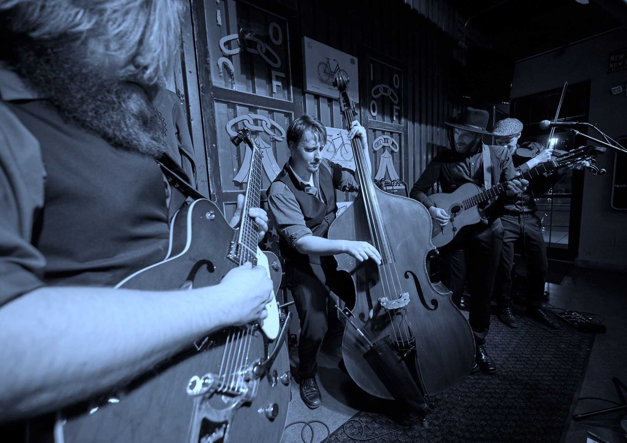 Pete's Bossa (LIVE)