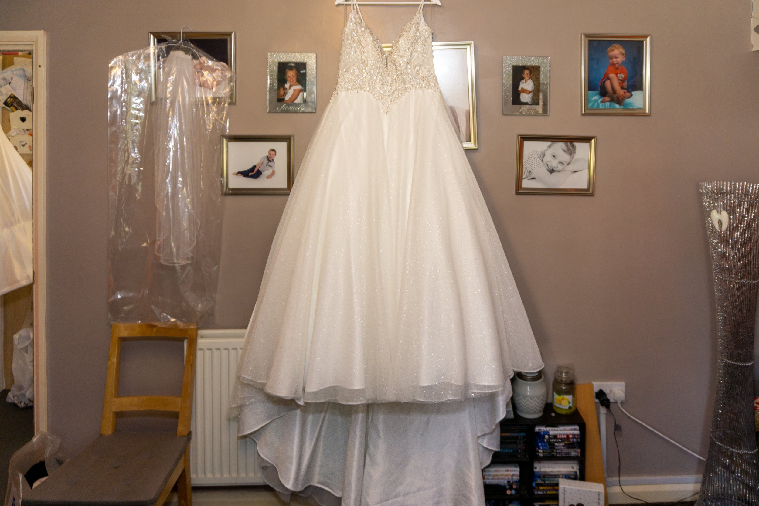 ADRIAN AND NICHOLA WEDDING 08 10 2022 NOTTINGHAM-8.jpg