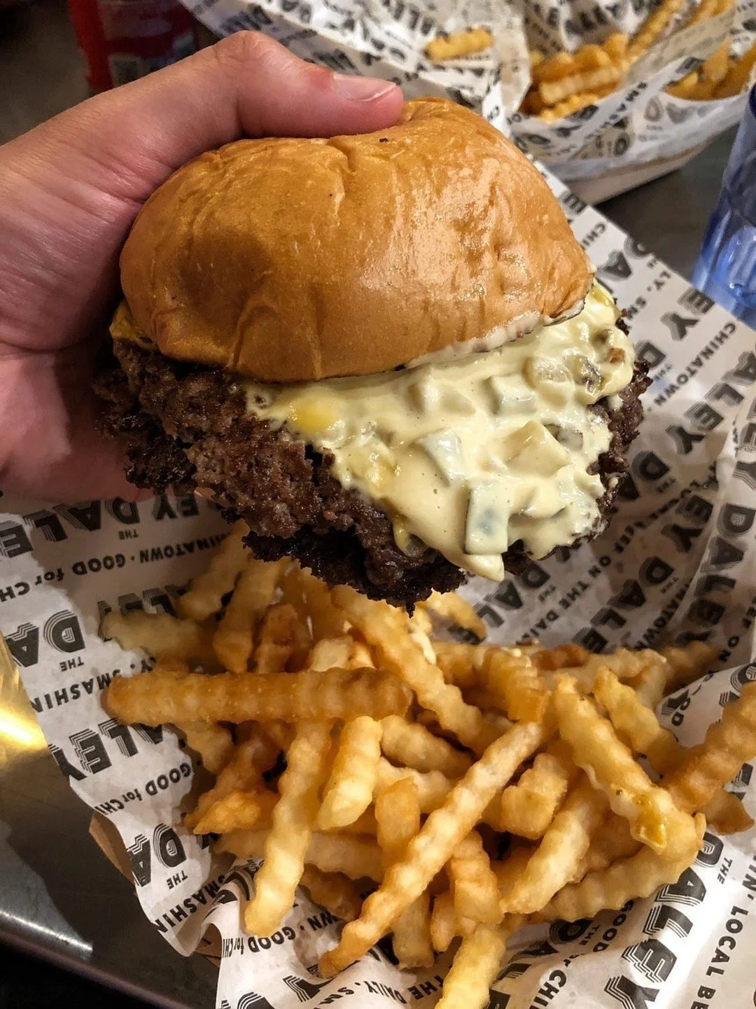 Crispy edges. Crinkle cuts. Name a better duo. Our Waikīkī food truck opens at noon today for Honolulu Pride. See you there! 🌈