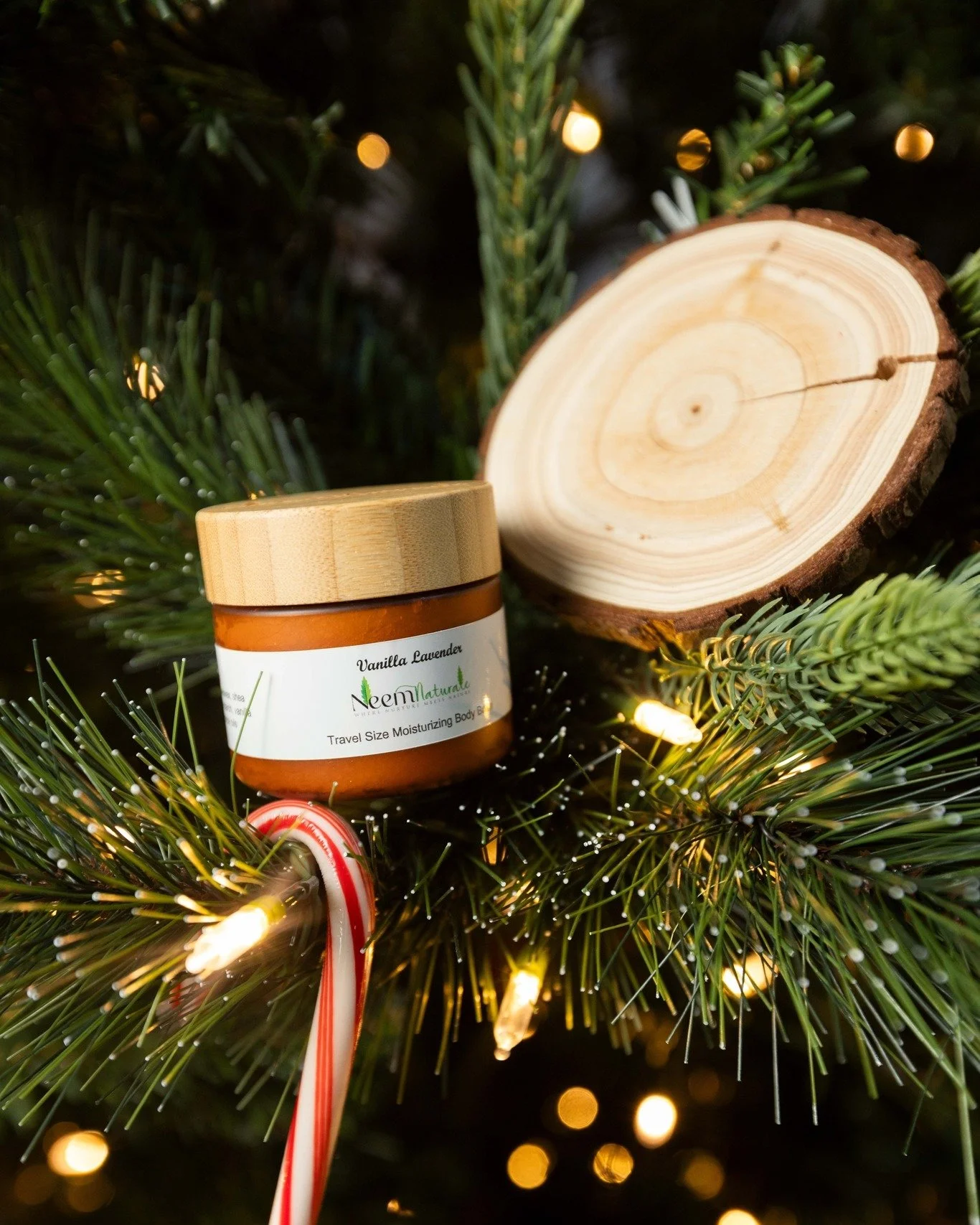 Wrap your skin in a little holiday magic ✨ Nourishing, comforting, and made to glow all season long. Because winter skin deserves extra love. 🤍

www.neemnaturale.com

#neemnaturale #skincare #holidaygifts