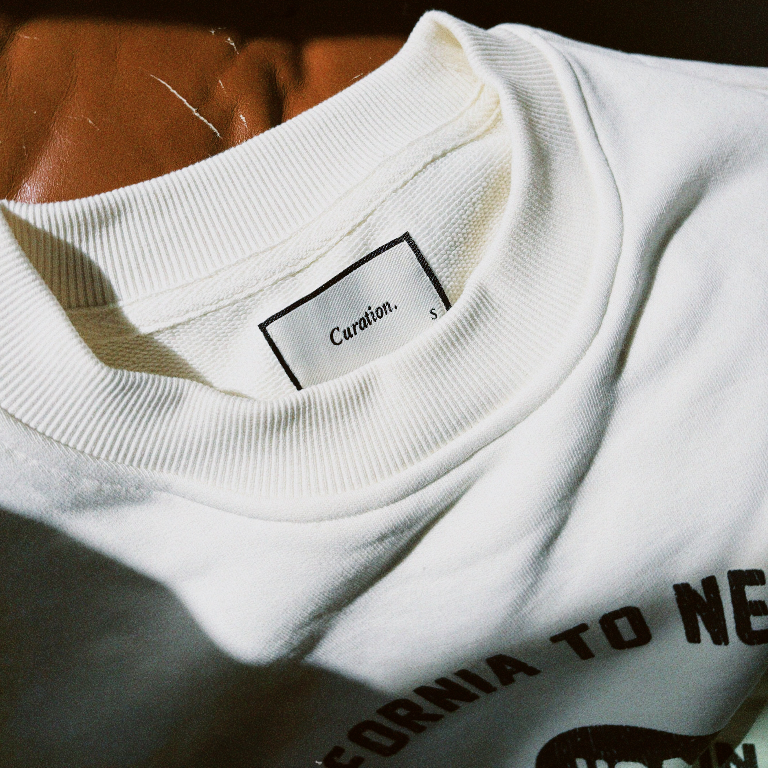 crewneck detail.png