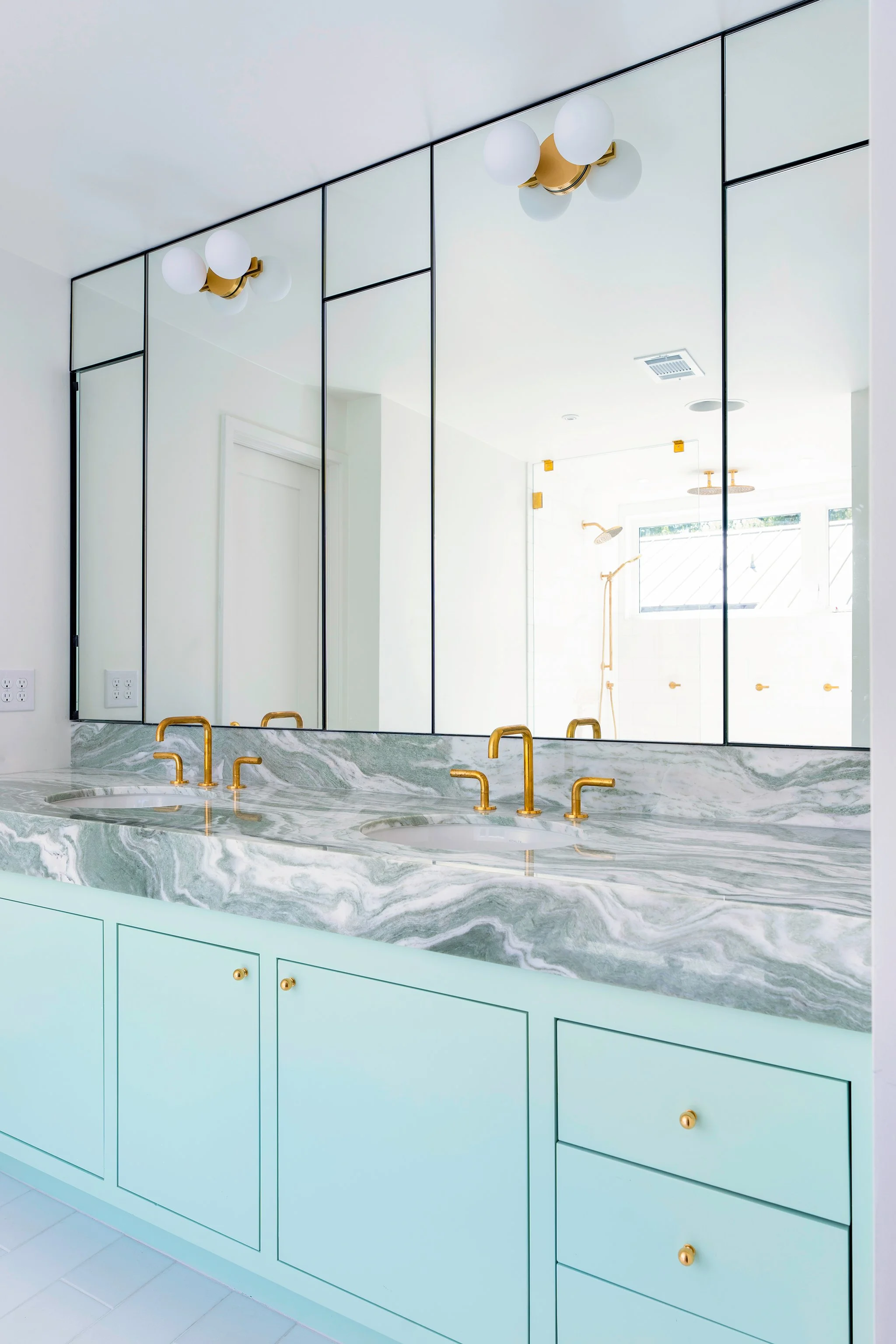 Interior - 09791.jpg