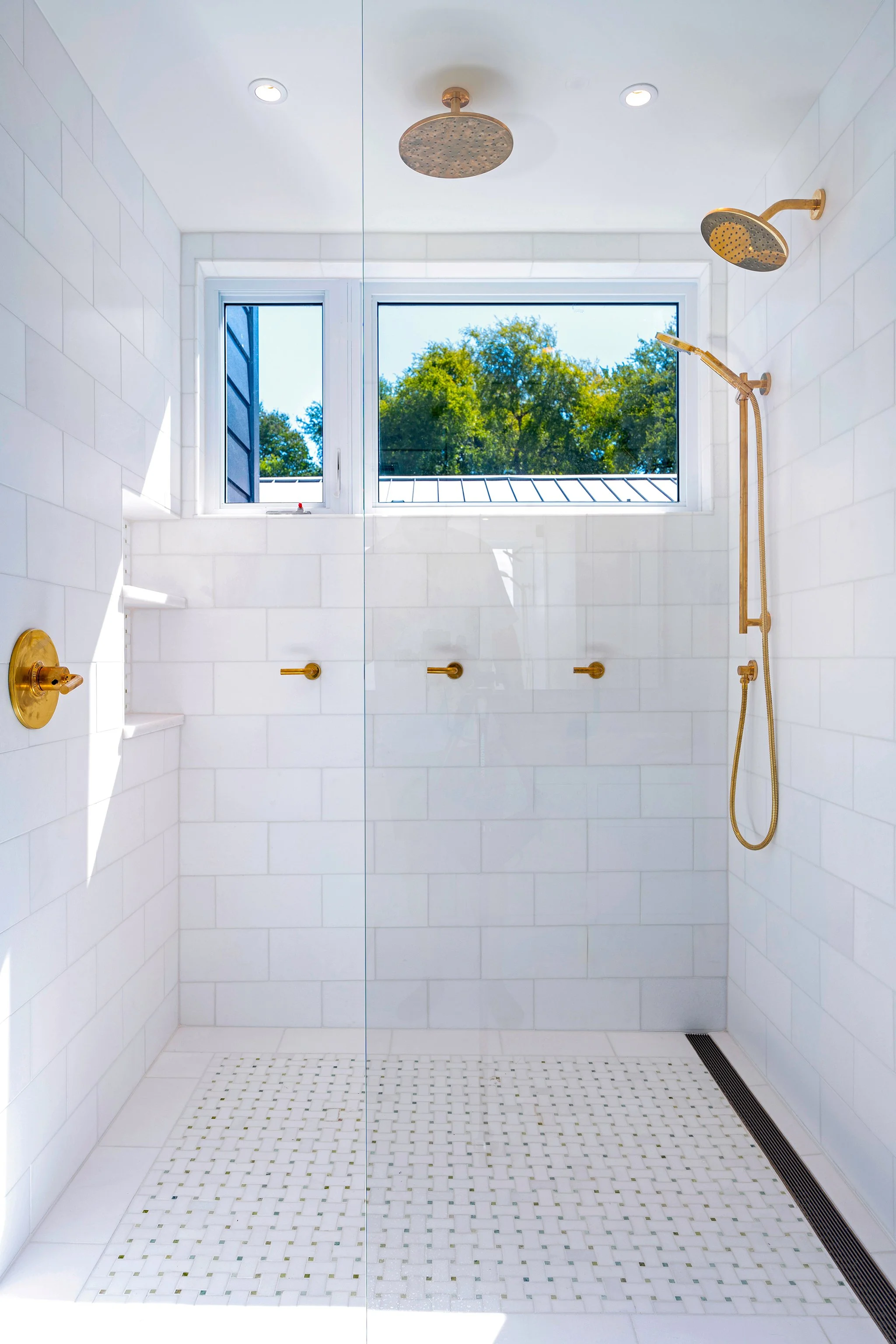 Interior - 09823.jpg