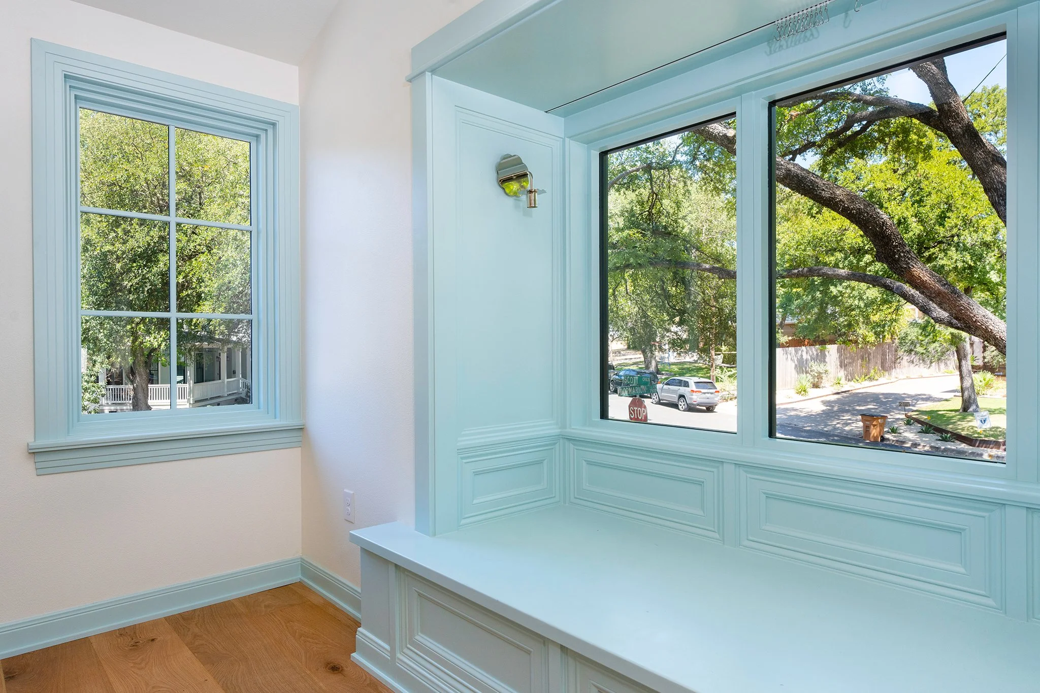 Interior - 09935.jpg