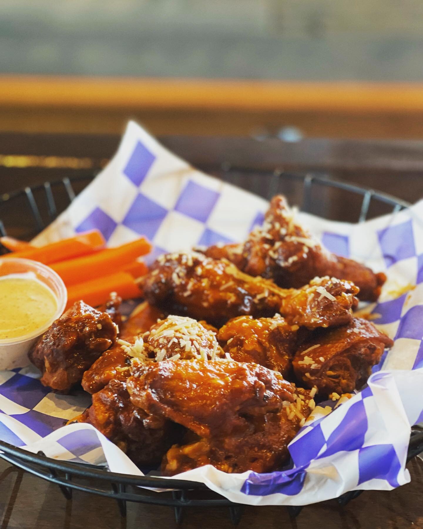 If you&rsquo;re wondering if chicken wings think about you too, they do. See you today 3PM for Wednesday Wings! 🍗 

#Savectrestaurants #ctbites #cteats #goodcteats #ctrestaurants #eatinconnecticut #ctfoodlovers #food_of_ct #connfarmandfood