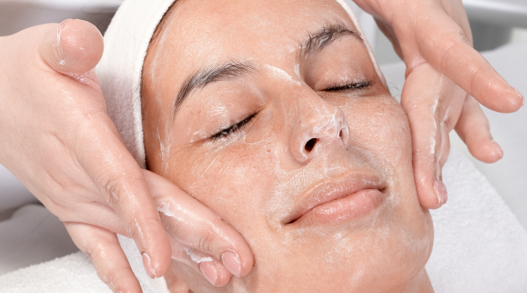 The Facial Trio (BelaMD Facial, Biologique Recherche facial, Forma facial)