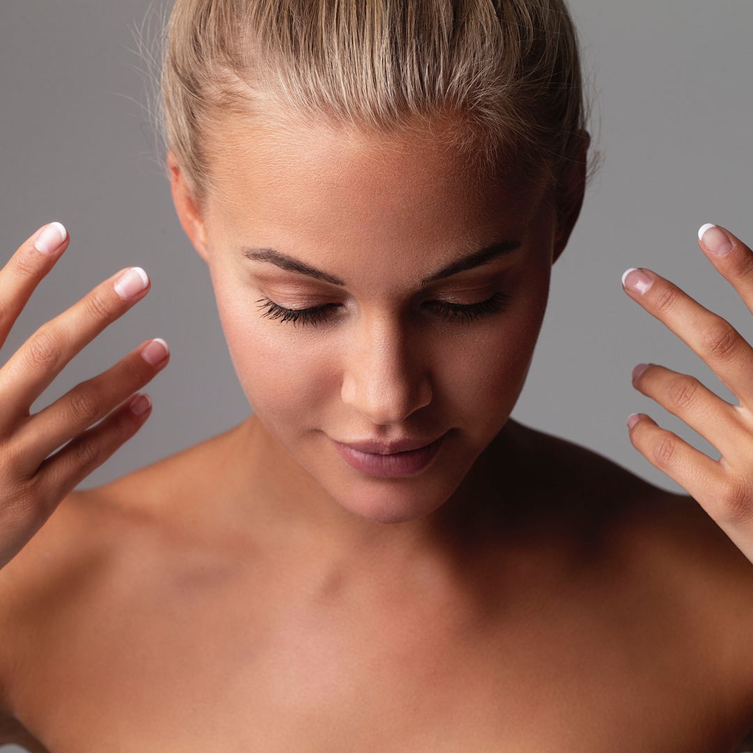*NEW* Ultimate Full-Head Hair Microneedling with Exosomes + LED - Best Value