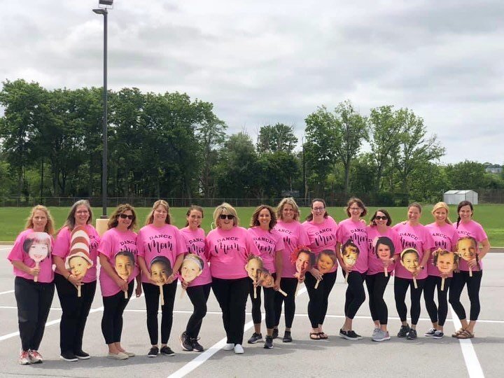 Shoutout to our amazing Senior moms ⭐️ They worked for several weeks to rehearse a special surprise dance for our Seniors! They performed at dress rehearsal, and did a fabulous job! Such a fun surprise, the dancers loved it! 🤍✨