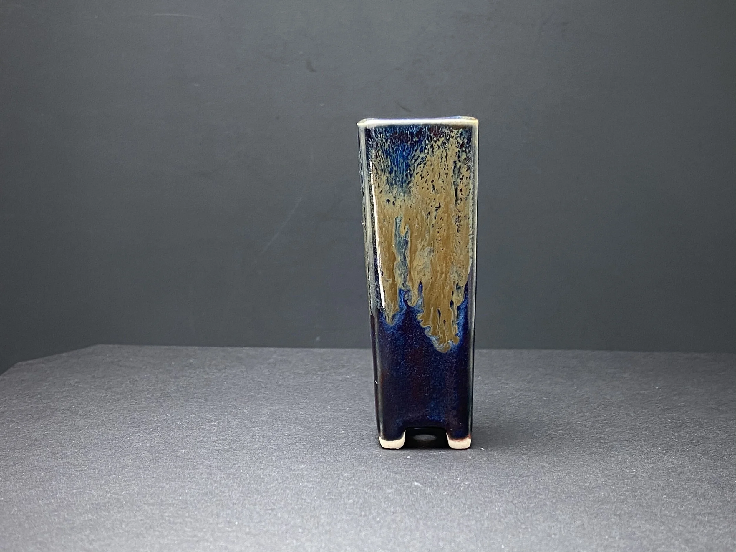 32735C50-826A-4FAE-AE98-1695E35931F8