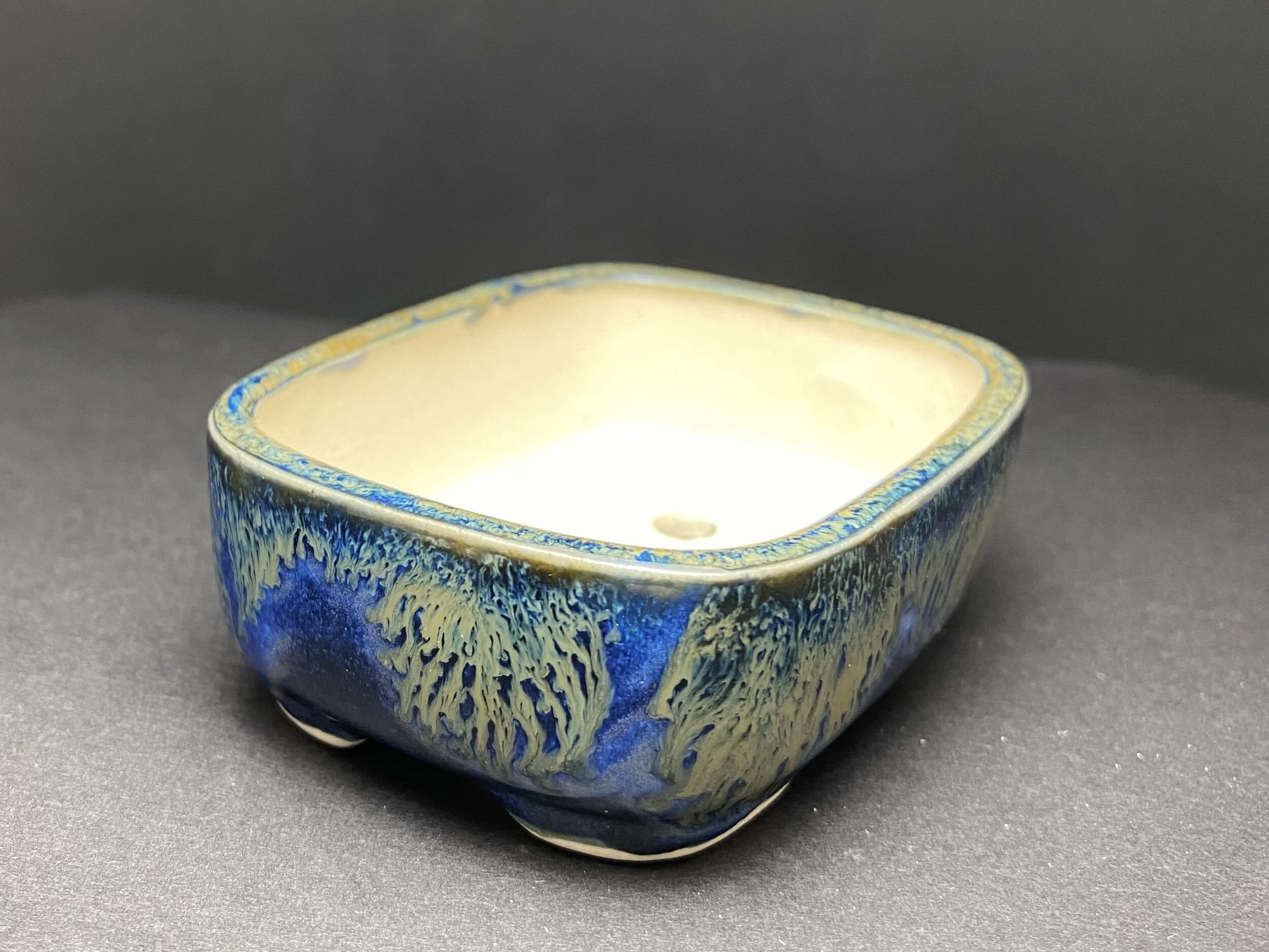 01B754CF-200E-404F-8039-1B579520BEE7