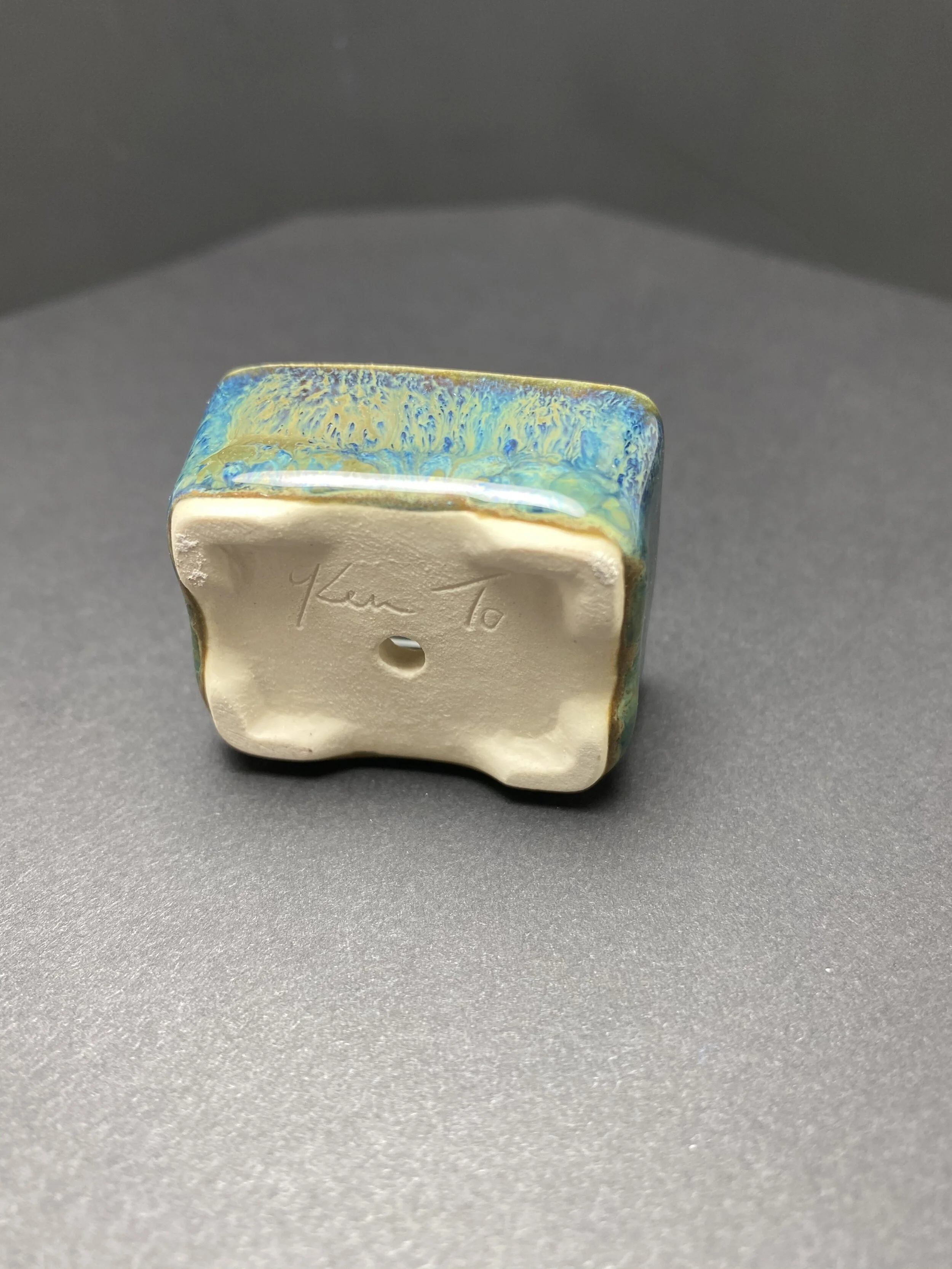 D6D1C2DC-BA7C-48CF-A51D-BB3B6C9850E0