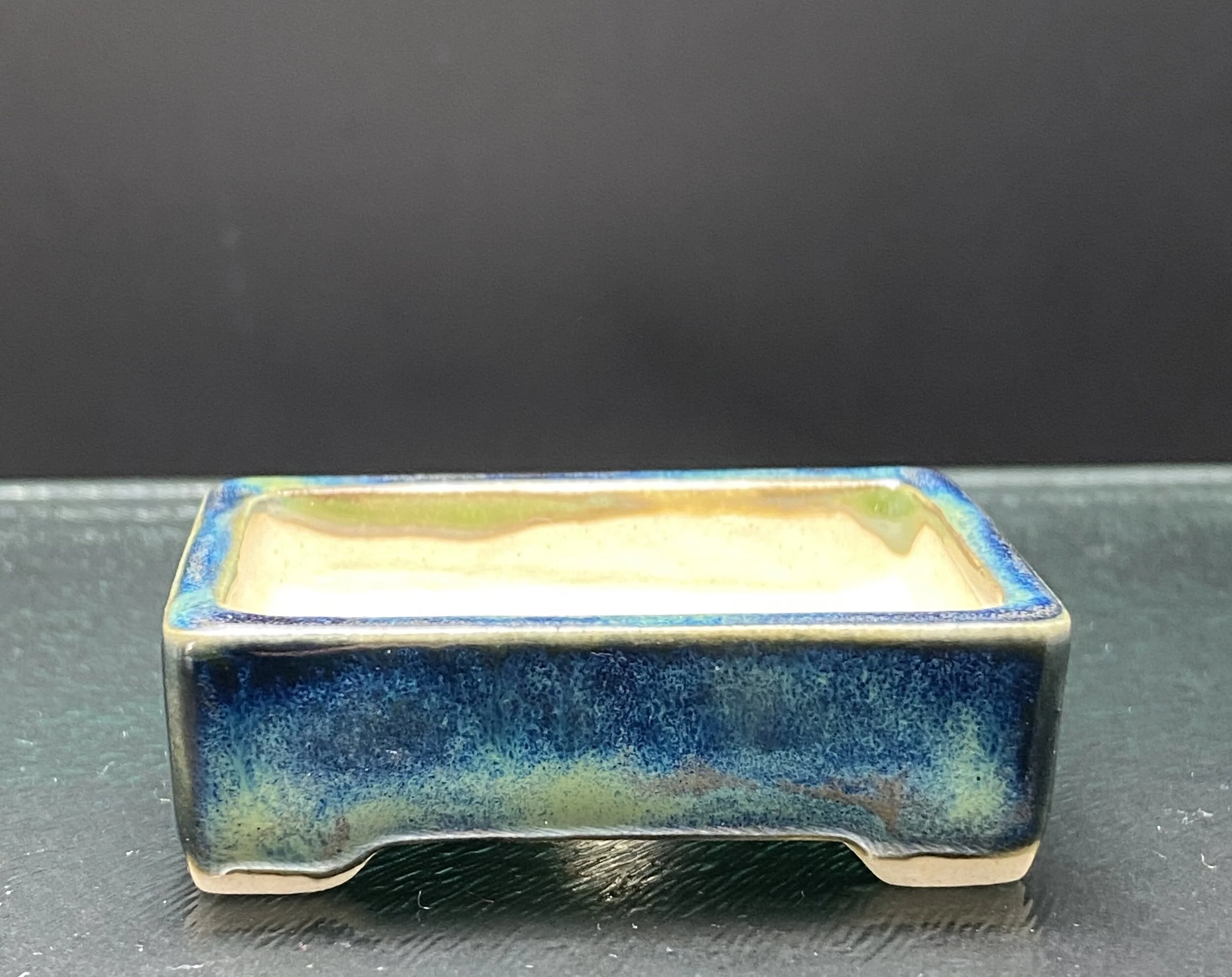 D80047D6-1B88-40E8-B33B-49A186F0CF11