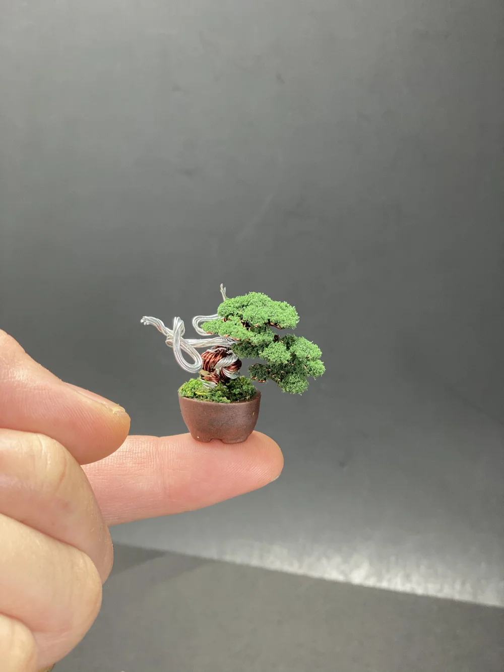 FLOCKED MICRO MAME WIRE BONSAI TREE SCULPTURE BY KEN TO 200508001   NANOBONSAI